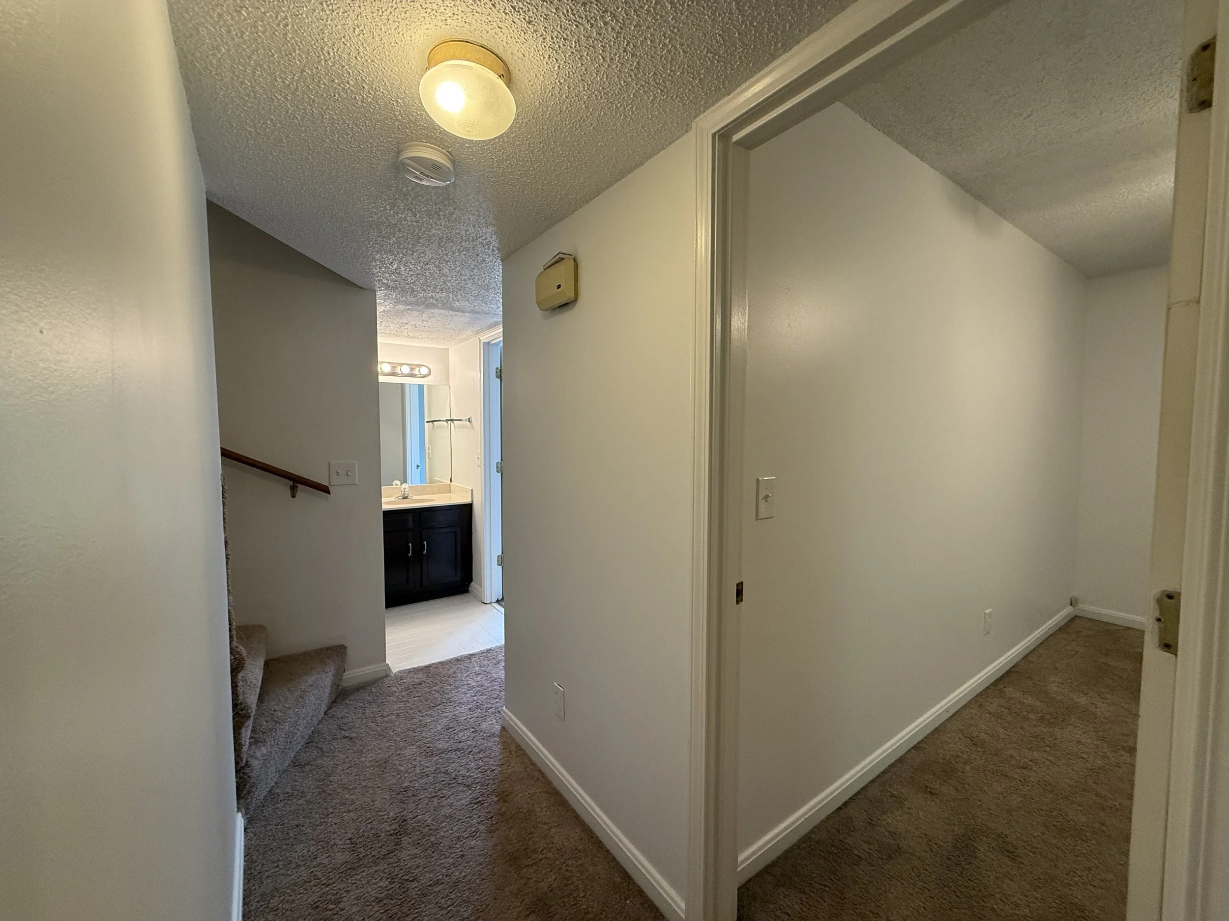 SecondFloor_Hallway.jpg