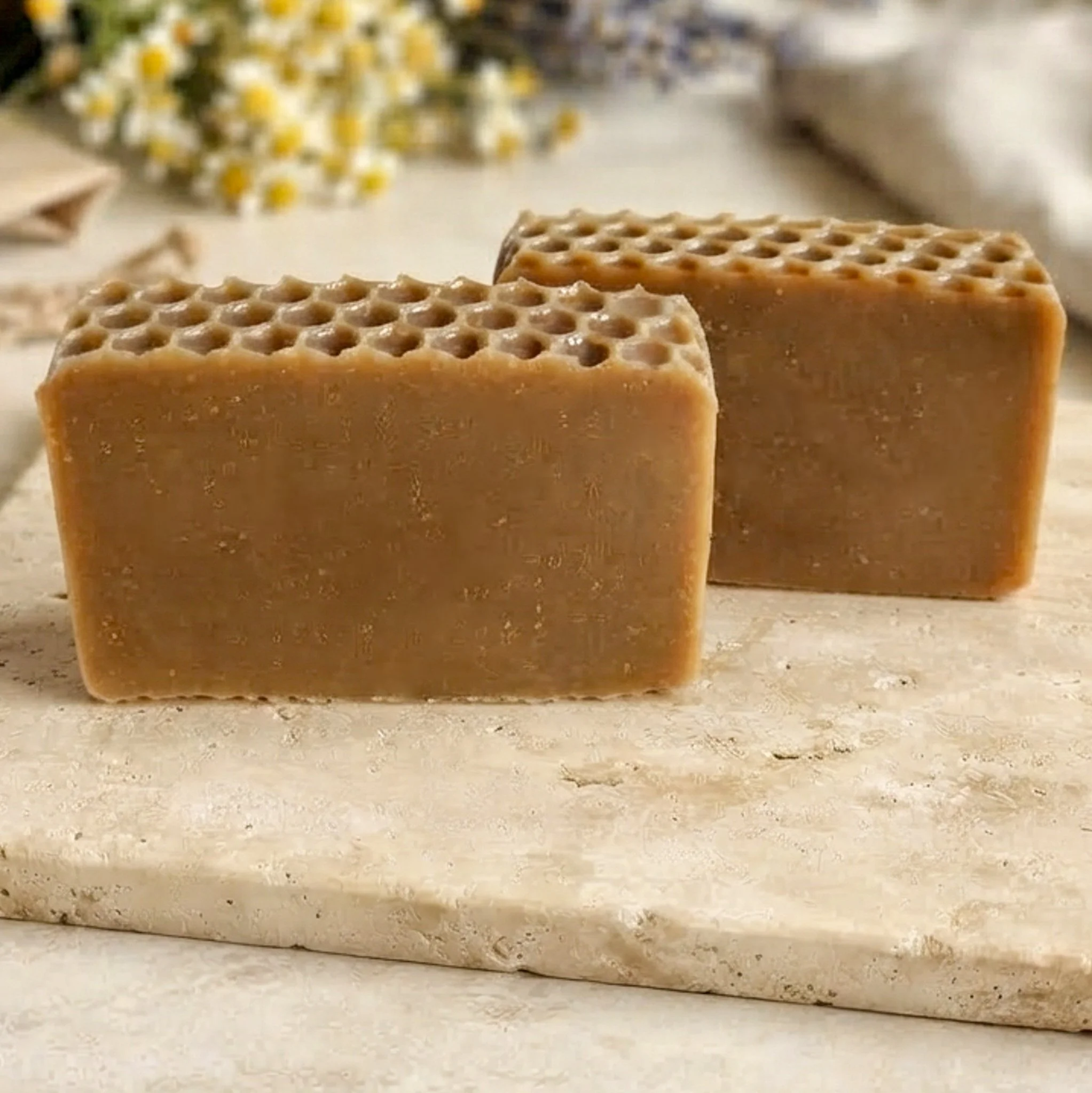 the.honey.and.goat.milk.soap.bar.unscented.uncolored.jpg