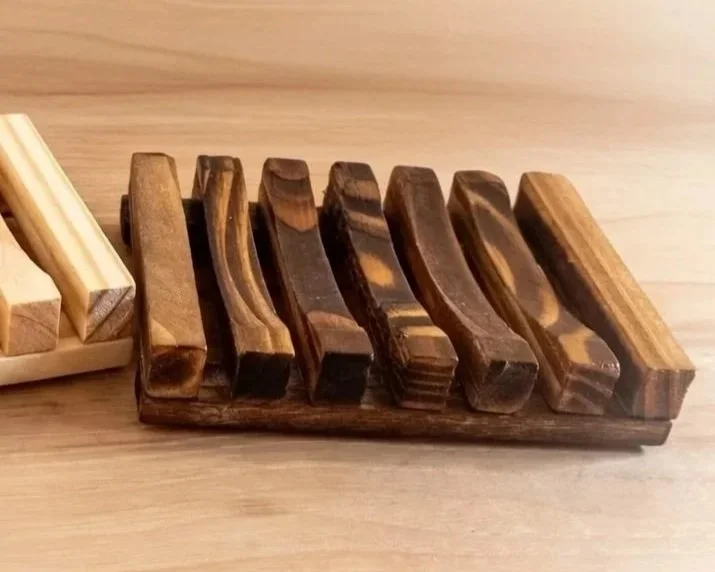 slated-pine-wood-soap-dish.jpg