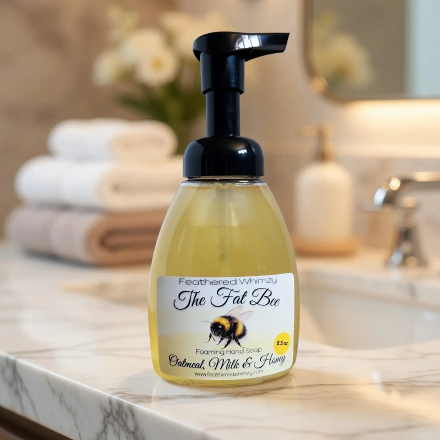 The Fat Bee - Oatmeal, Milk & Honey Foaming Hand Soap