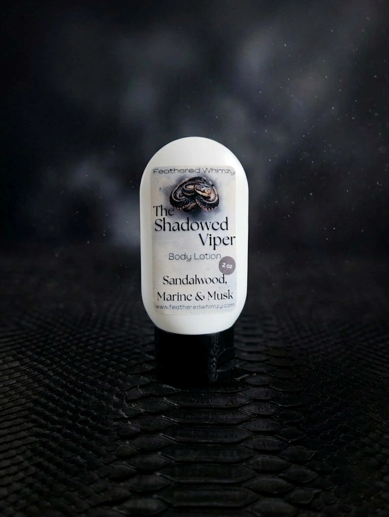 the.shadowed.viper.sandalwood.marine.musk.body.lotion.jpg