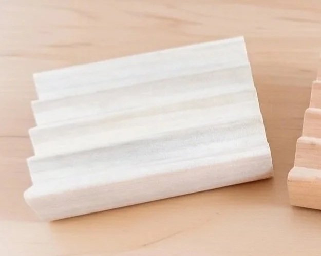 natural-alder-and-poplar-solid-wood-soap-dish.jpg