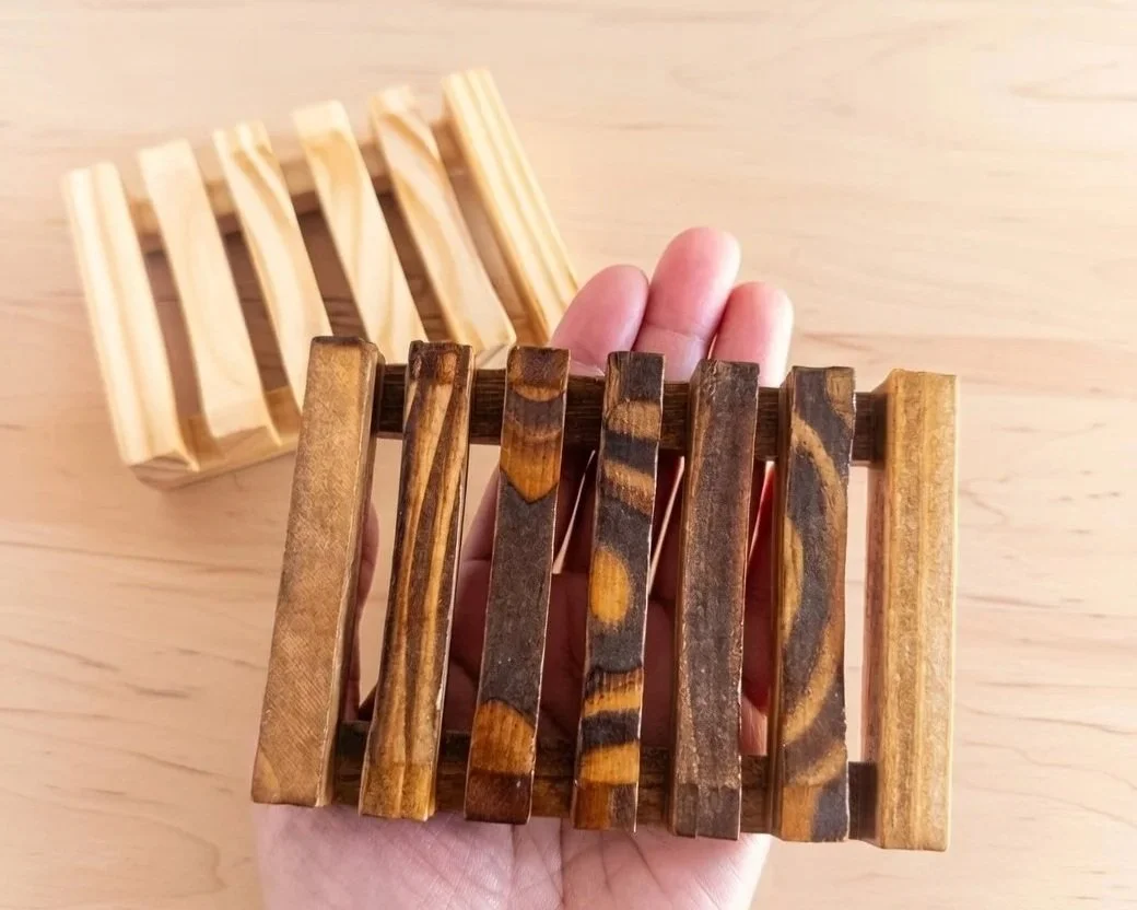 slated-pine-wood-soap-dish.jpg