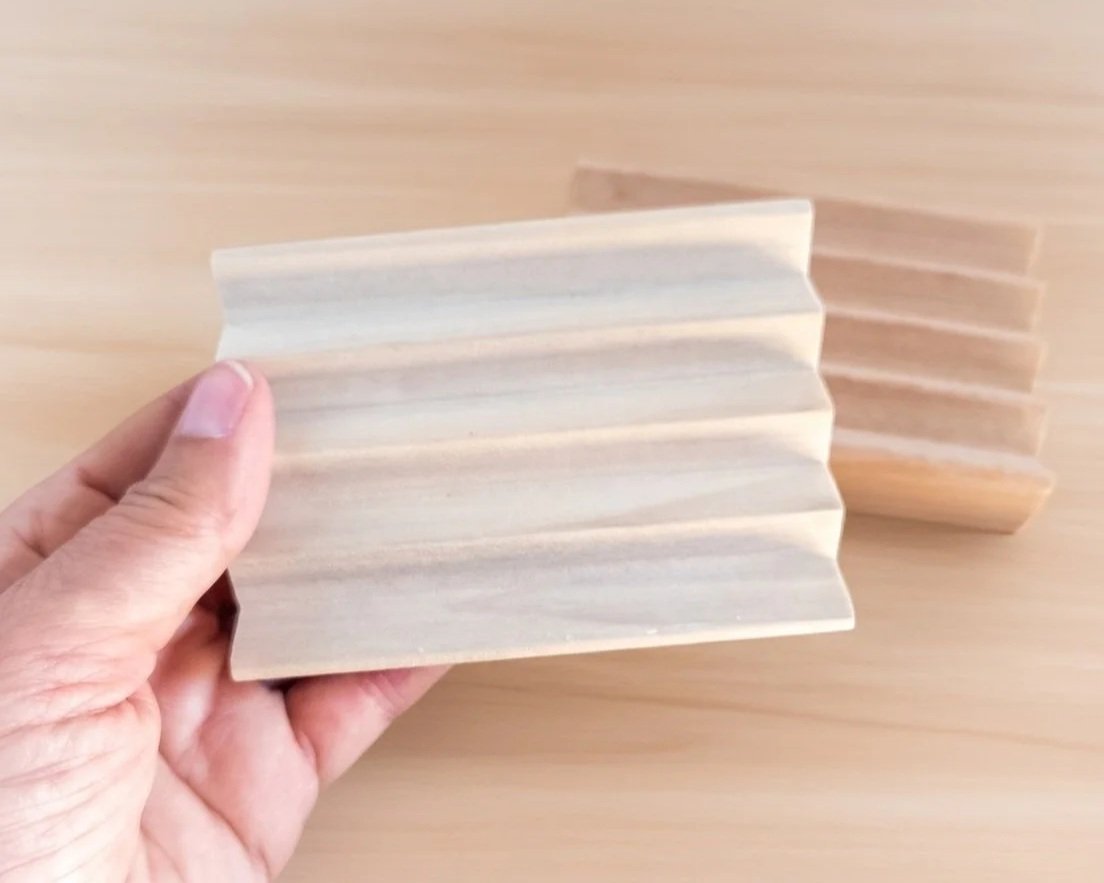 natural-alder-and-poplar-solid-wood-soap-dish.jpg