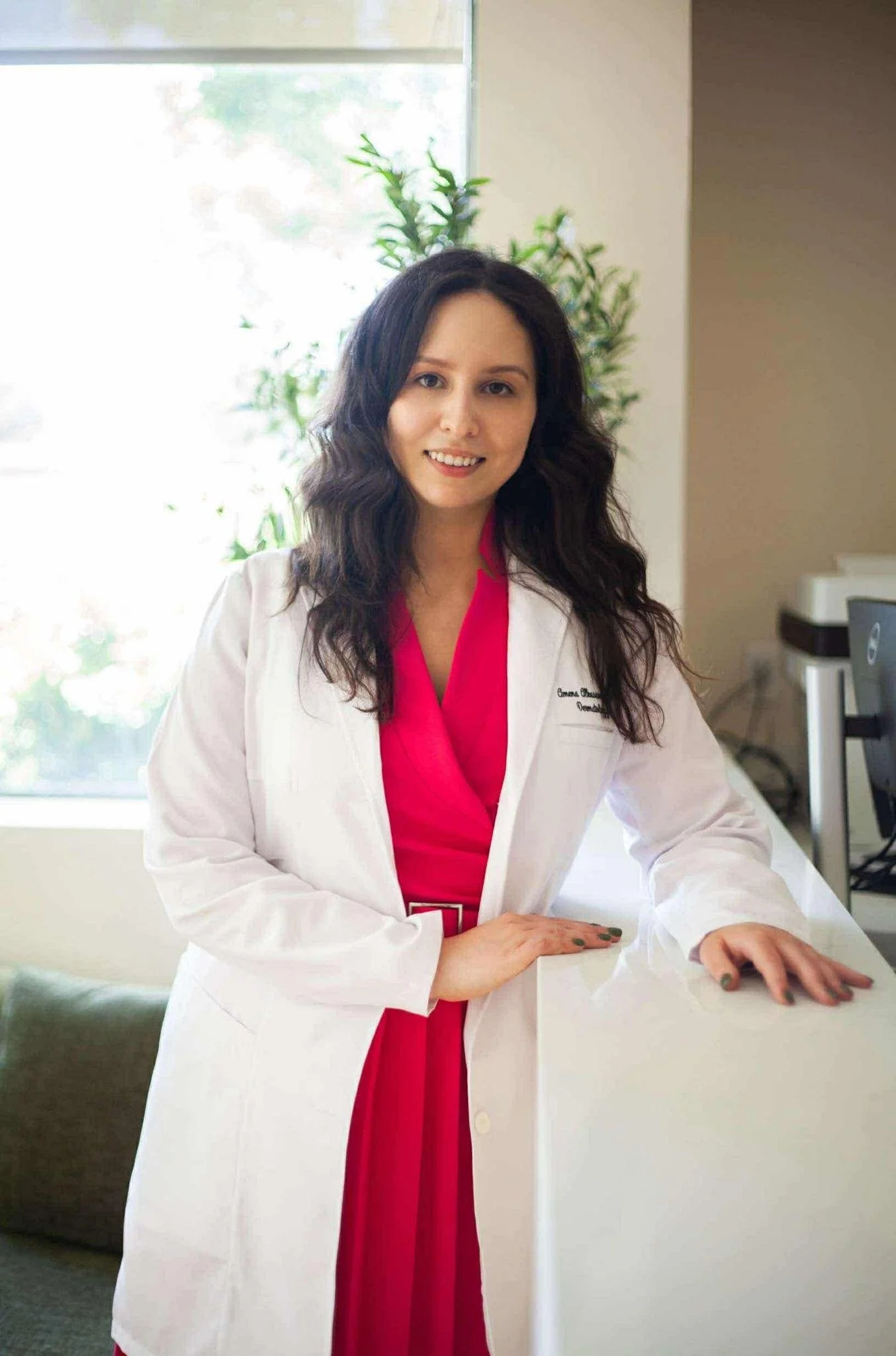 Dr Amena