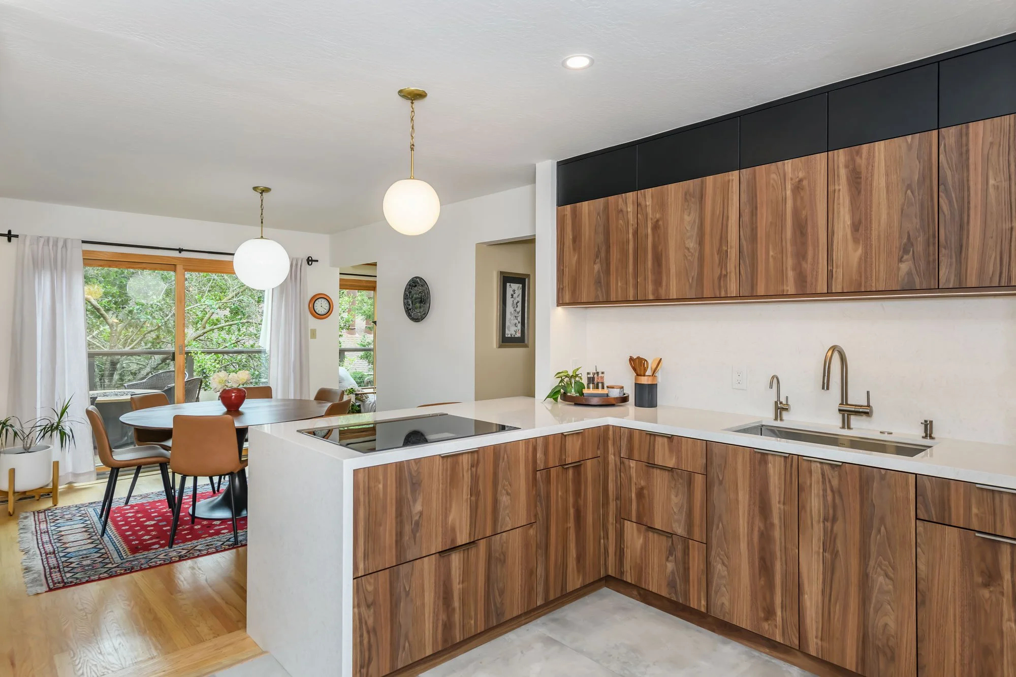 kitchen-3.jpg