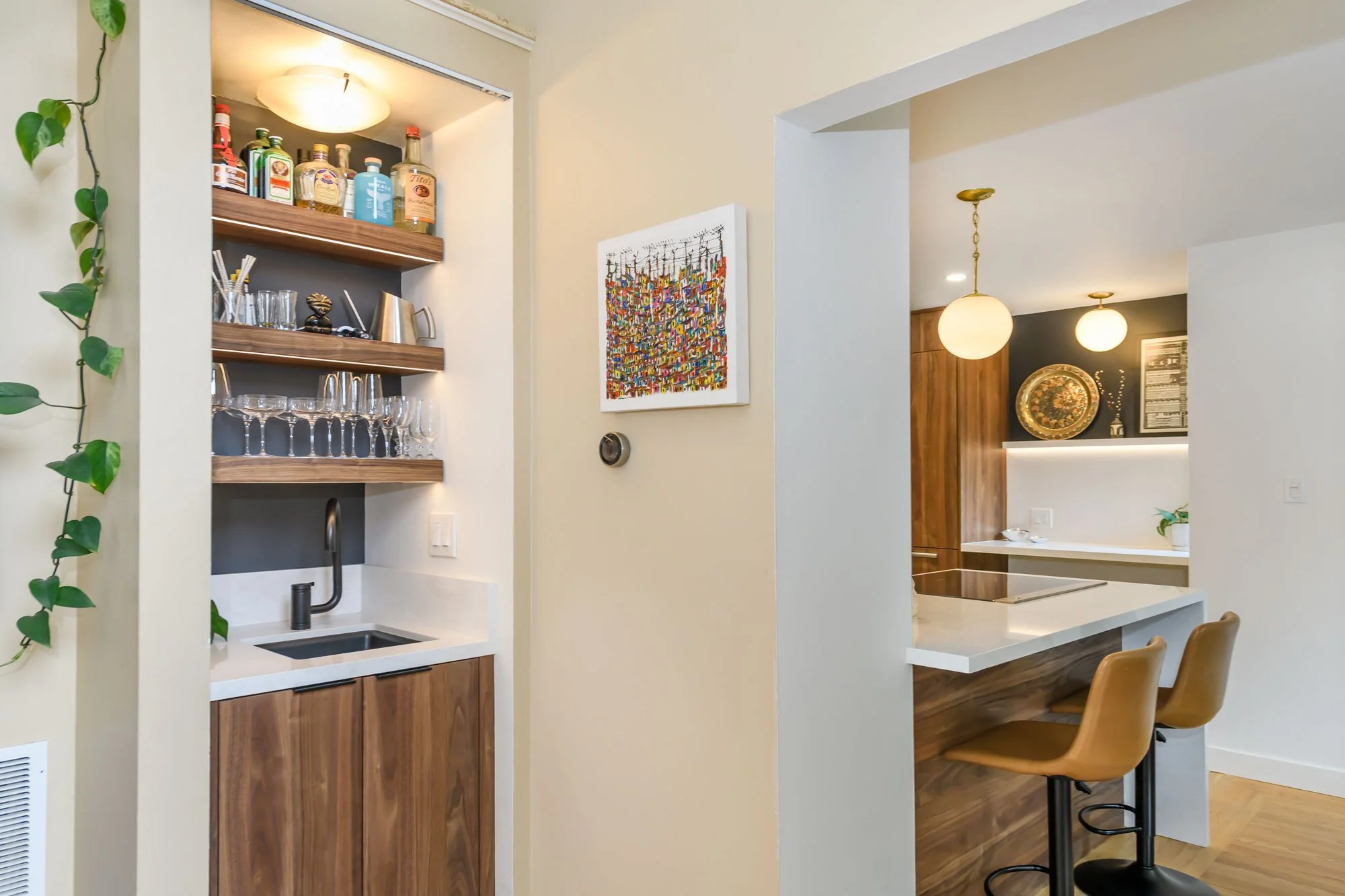 bar-kitchen.jpg