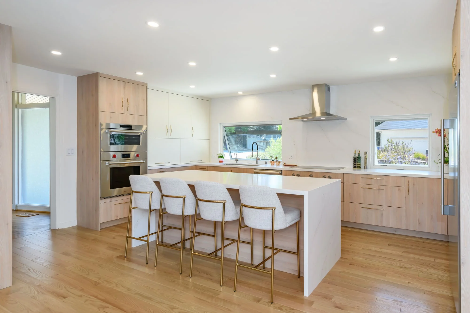 kitchen-2.jpg