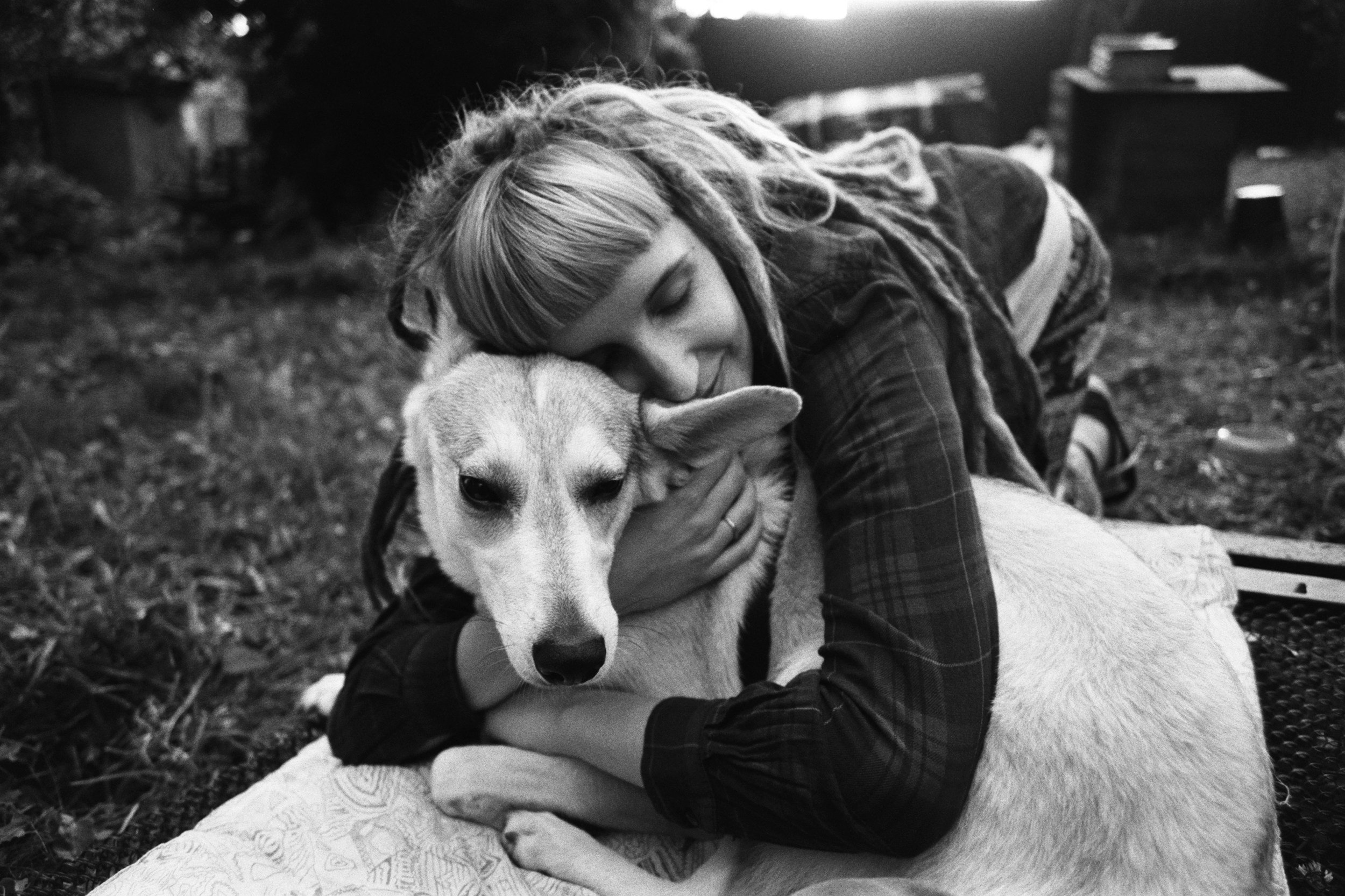 Pet Loss Recovery Techniques for Grieving Pet Parents: Holistic Healing and Emotional Support