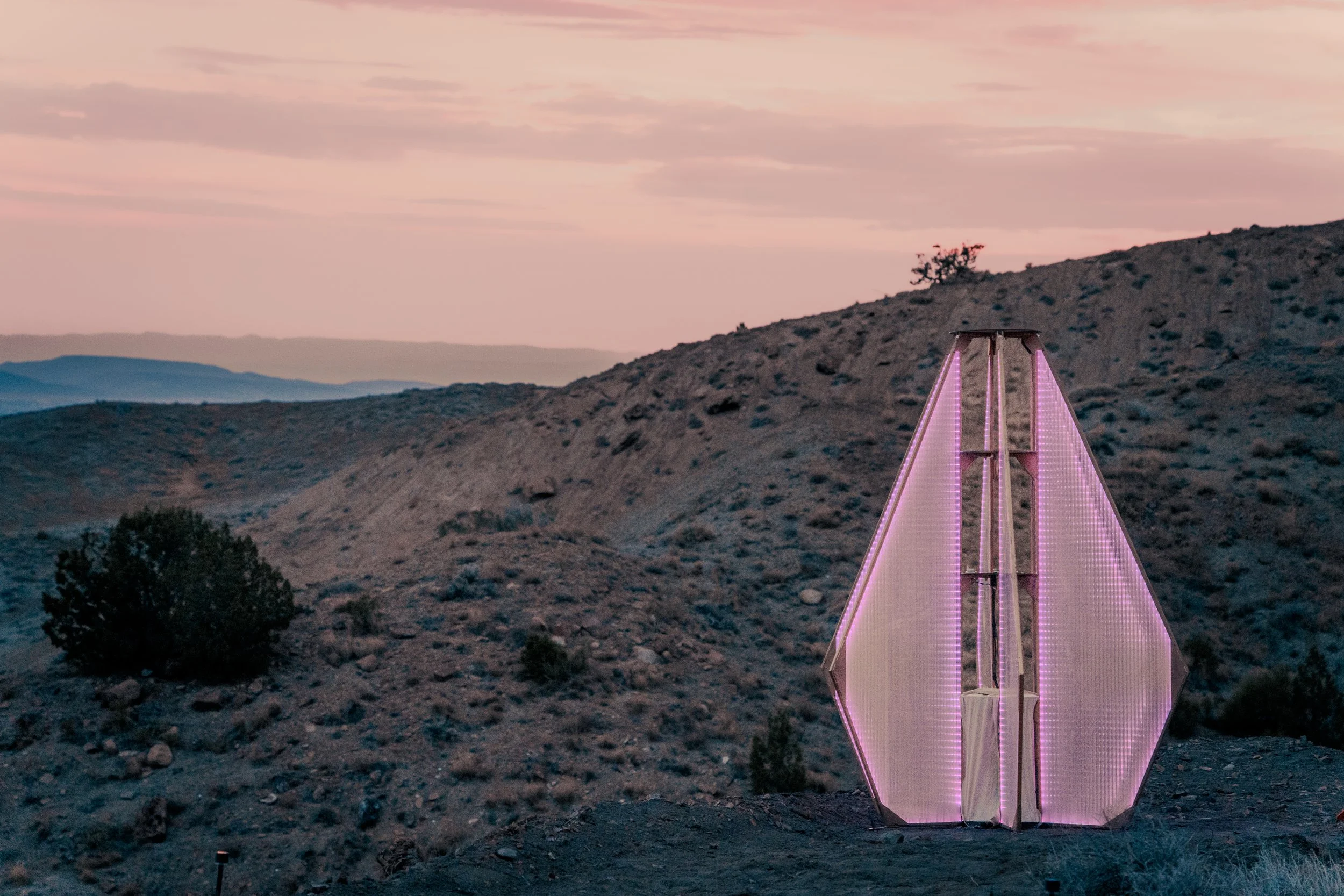 yoni light sunset horizon.jpg