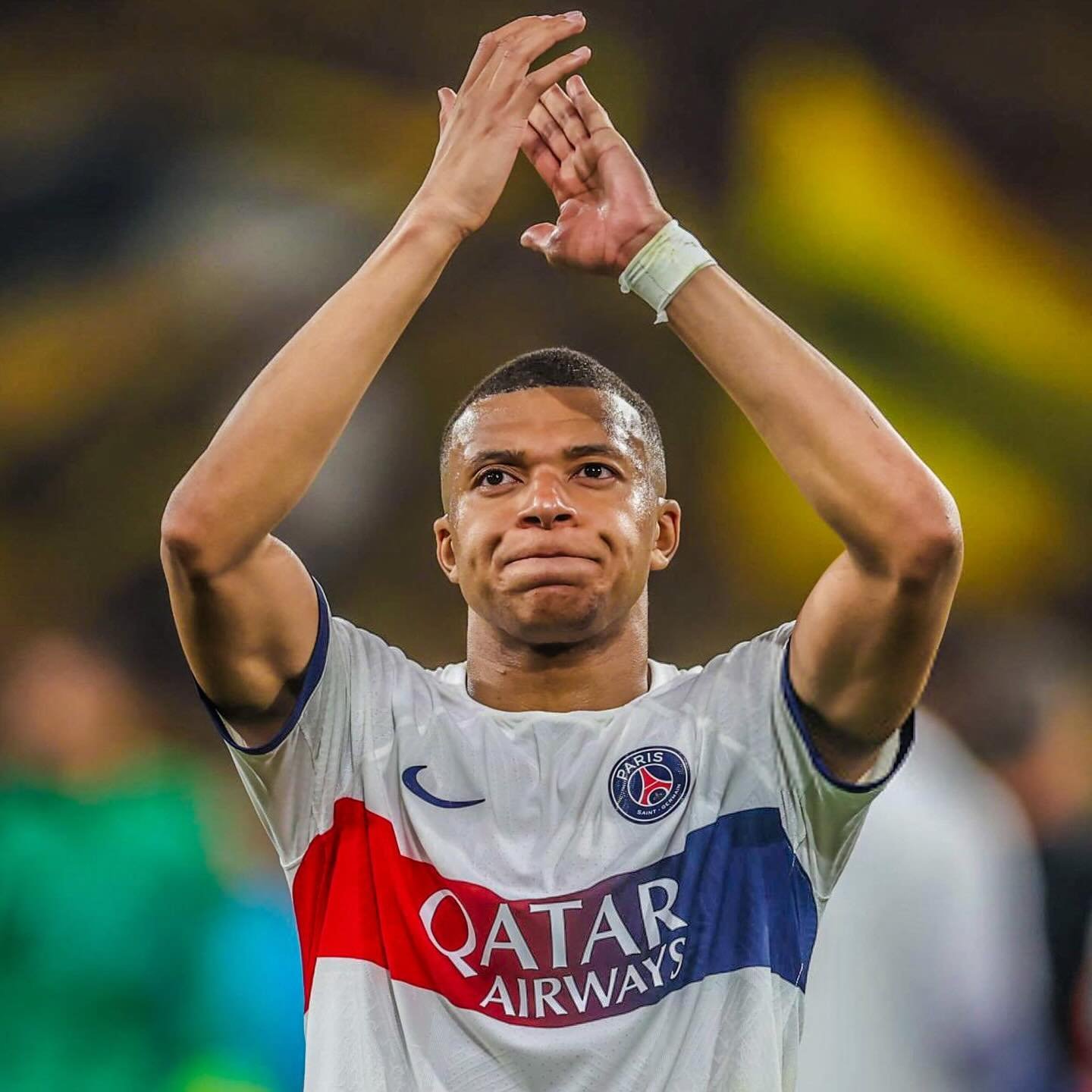 Kylian Mbapp&eacute; confirms he&rsquo;s leaving PSG at the end of the season. 

Real Madrid 🔜