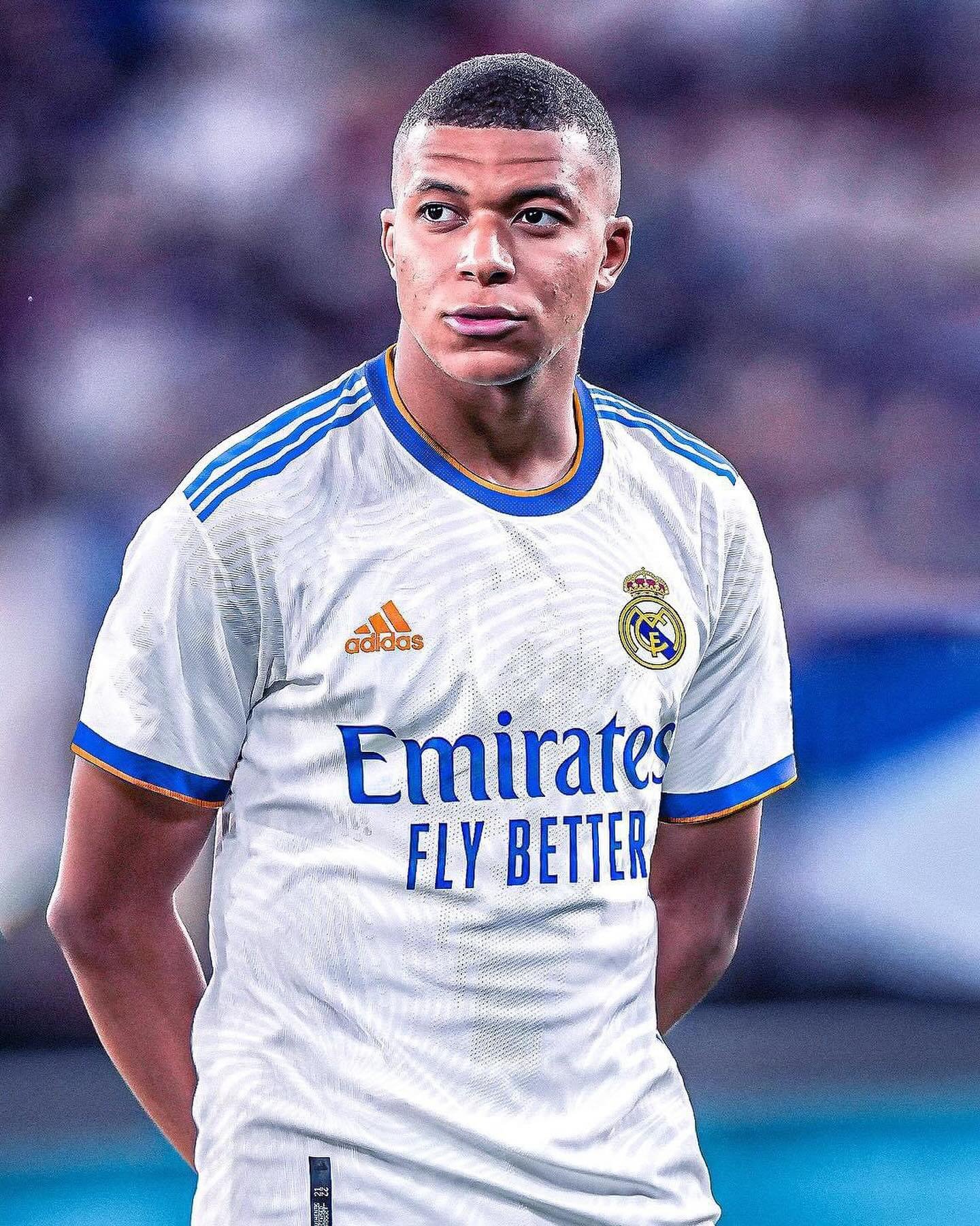 Real Madrid next season will have: 

🇫🇷 Kylian Mbappe 
🇧🇷 Endrick
🇧🇷 Vinicius Jr.
🇧🇷 Rodrygo 
🏴󠁧󠁢󠁥󠁮󠁧󠁿 Jude Bellingham 
🇹🇷 Arda Guler 
🇫🇷 Camavinga
🇫🇷 Tchouameni

You&rsquo;re not ready 😮&zwj;💨