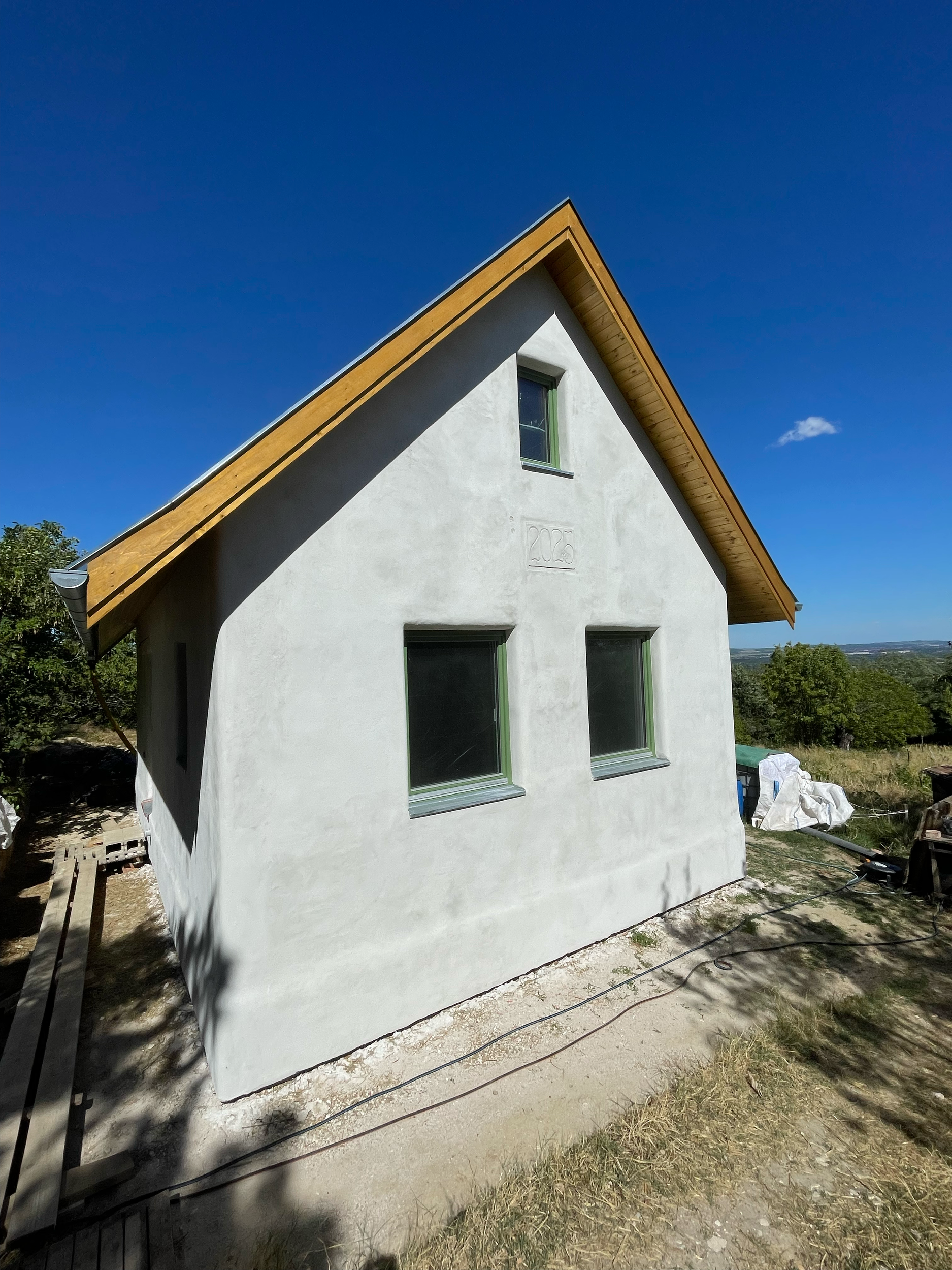 Befejező páraáteresztő mész-homok vakolat