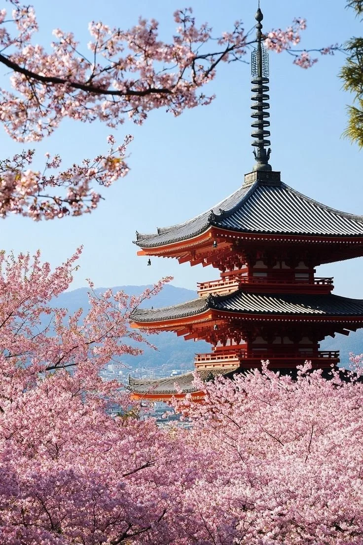 Last Minute Luxury : Easter Holidays