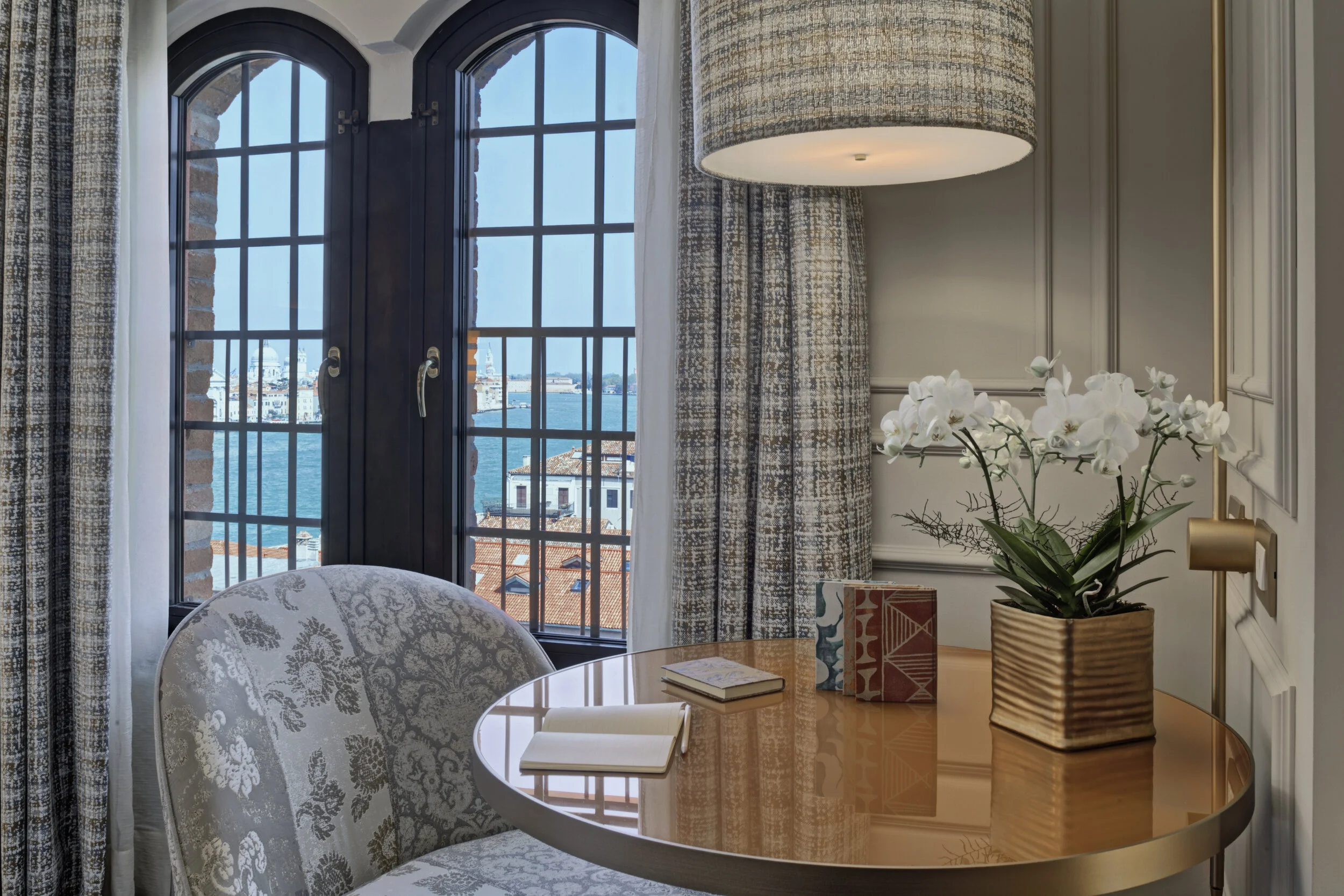 Molino Premium Rooms with view (2).jpg