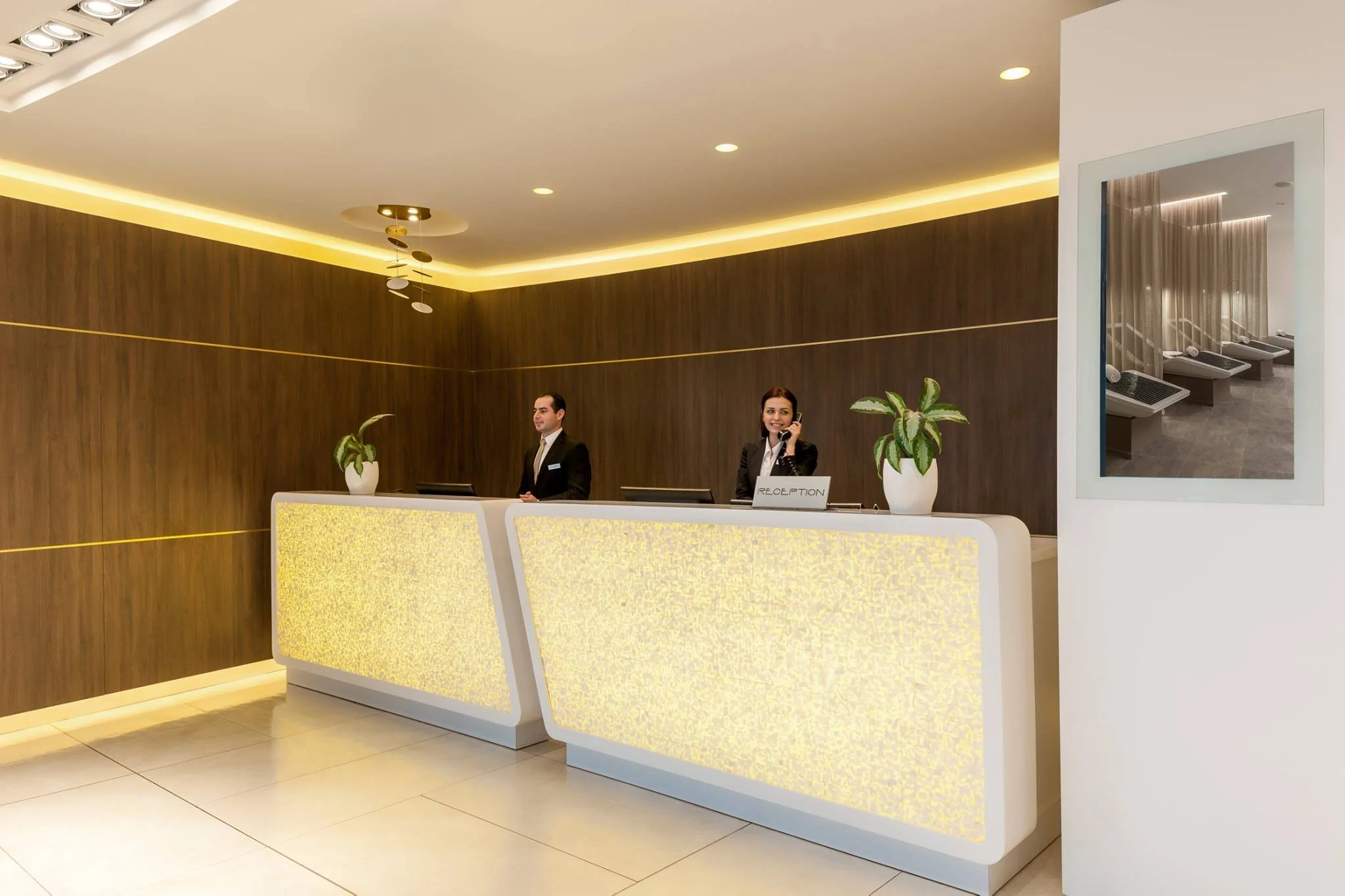 MERCURE HOTEL