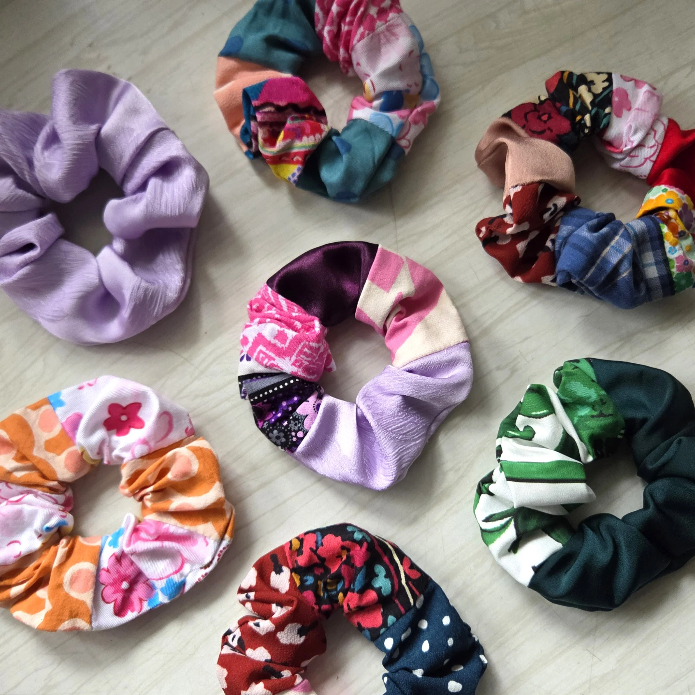 scrunchie 2.jpg