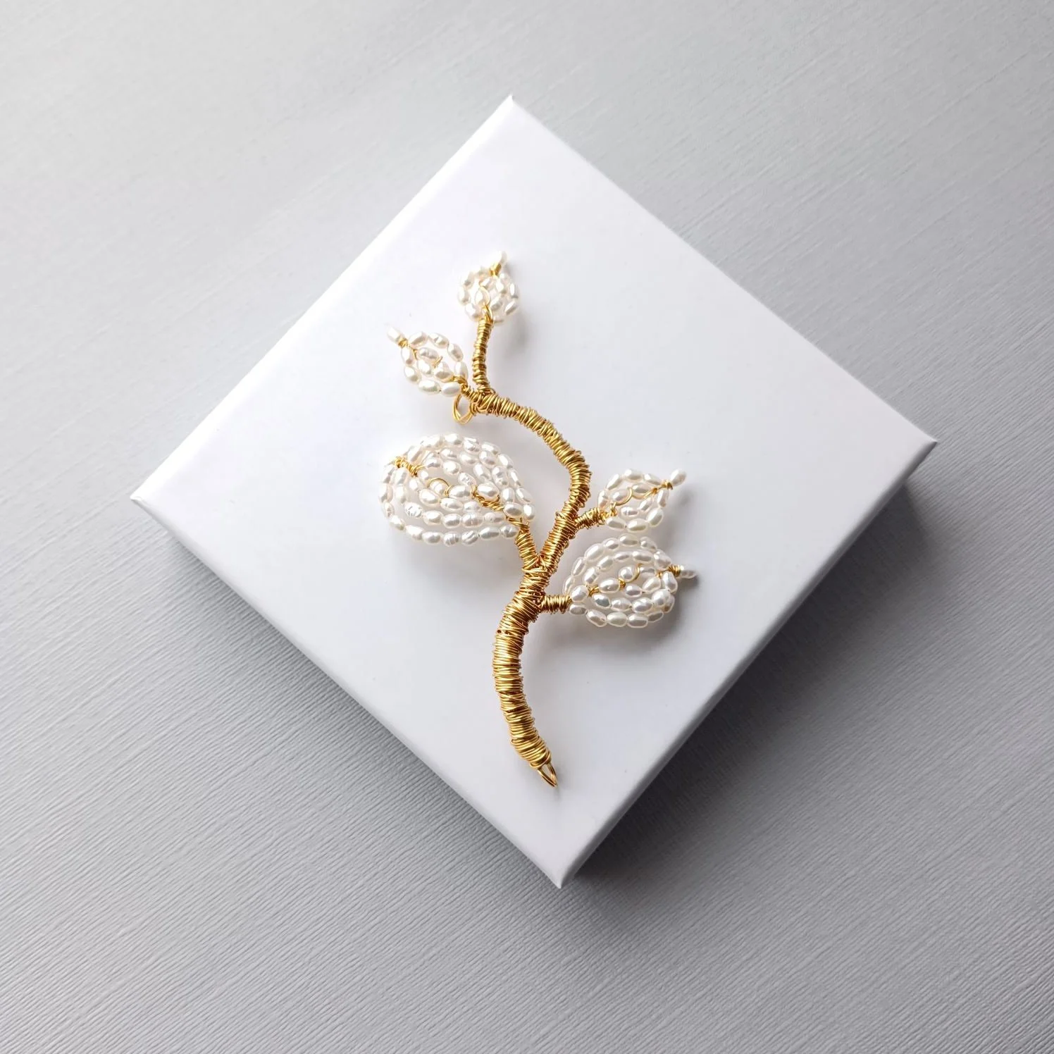 fresh water pearl hair pin-clip-wedding accessory-LYN-7.jpg