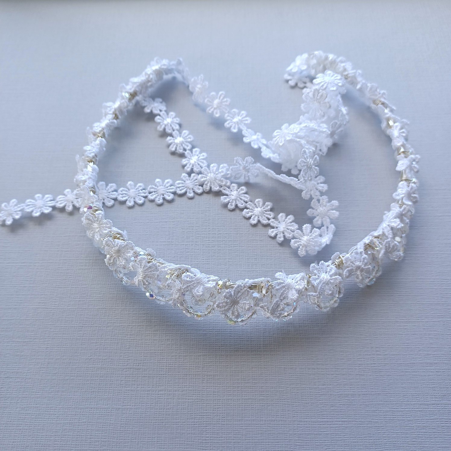 crystal+daisyflower+flowergirl+headband-ESMY-20250802_164208.jpg
