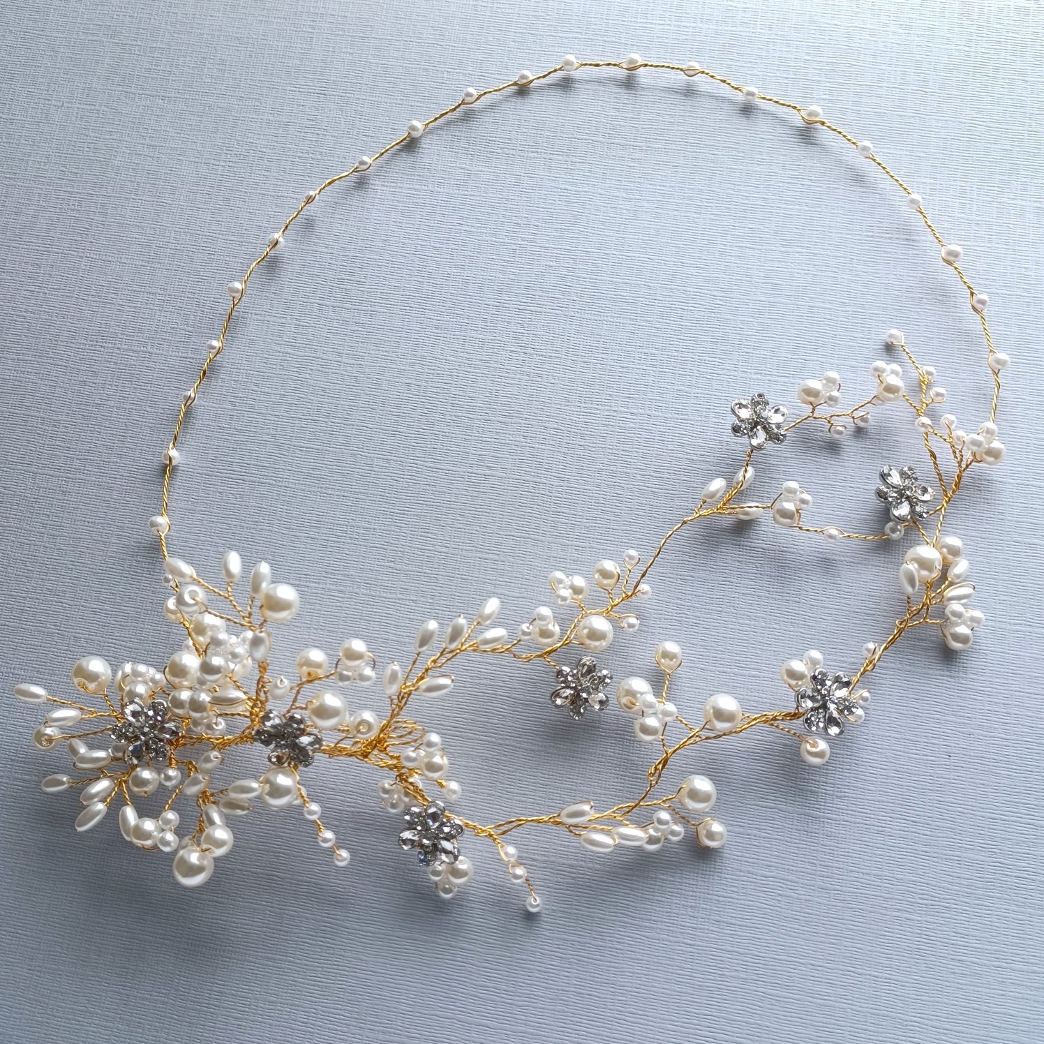 Ivorywhite+creamwhite+pearl+bridal+hair+vine-20250622_113639-SSLY-Diamante-flower.jpg
