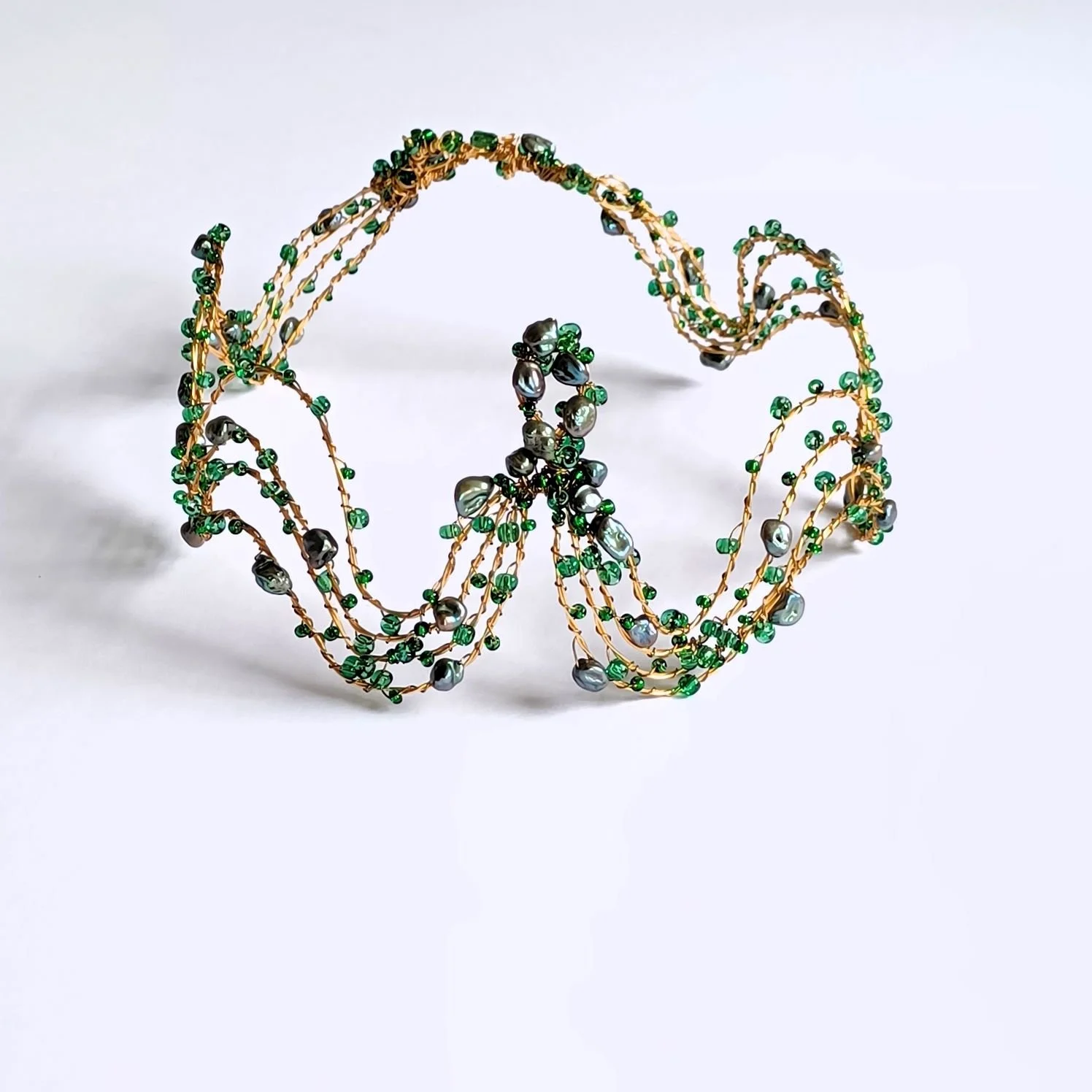 forest green keishi pearl crown-FRGKYSHCRWN-1.jpg
