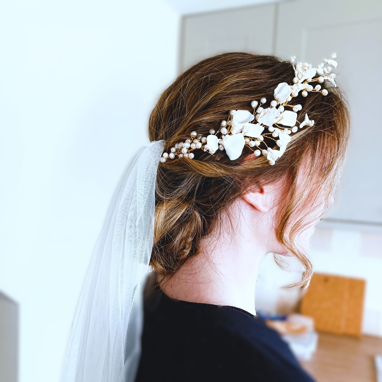 White+petal+pearl+bridal+floral+headgarland+handmade+in+UK-Calla Lilly-2.res.jpg