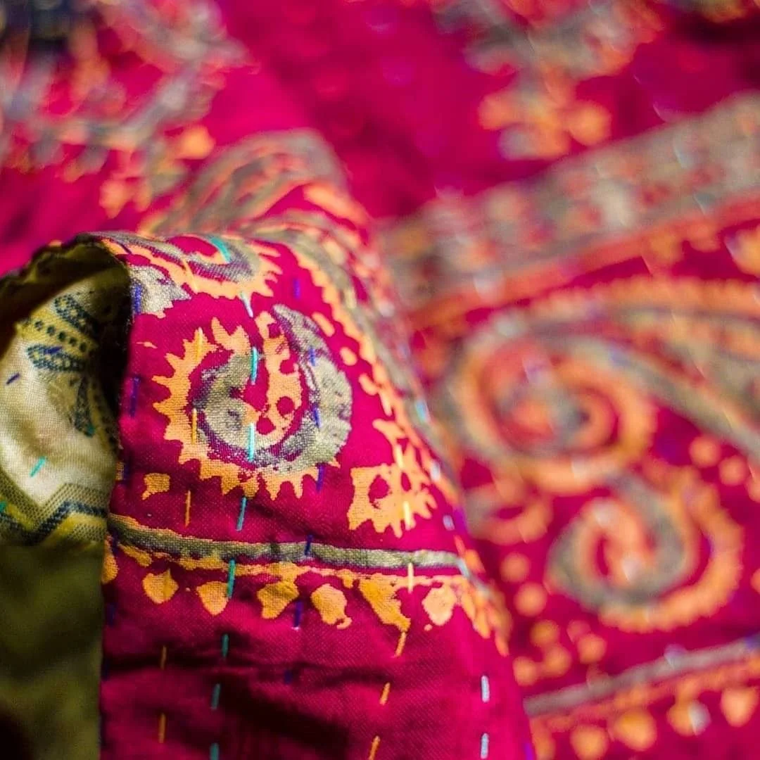 The #kantha stitch has been passed down from one woman to another for generations.

These timeless pieces with tiny stitching and unique patterns never grow old. Maybe that's why the art of Kantha has been around for over 500 years.

For a gift with 