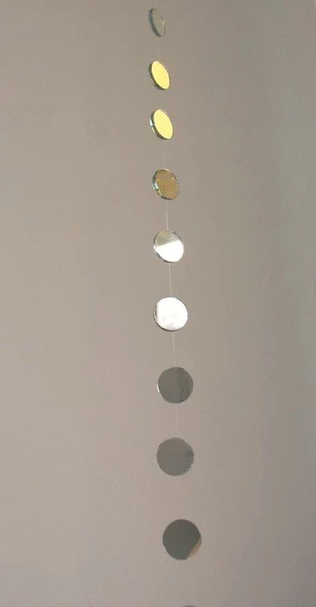 mirror+garland.jpg