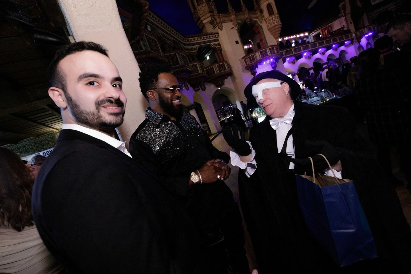 Casino night sponsored by Uptown Deli at @aragonballroom 🎰 We are proud to be a member of @exploreuptownchi and sponsor this amazing event every year. Thank you to everyone who came out last Wednesday!

📸: @starbellystudios 

#exploreuptownchi #chi