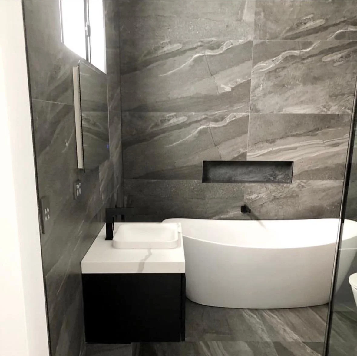 WhatsApp Image 2024-04-26 at 12.07.42_24ab361f.jpg