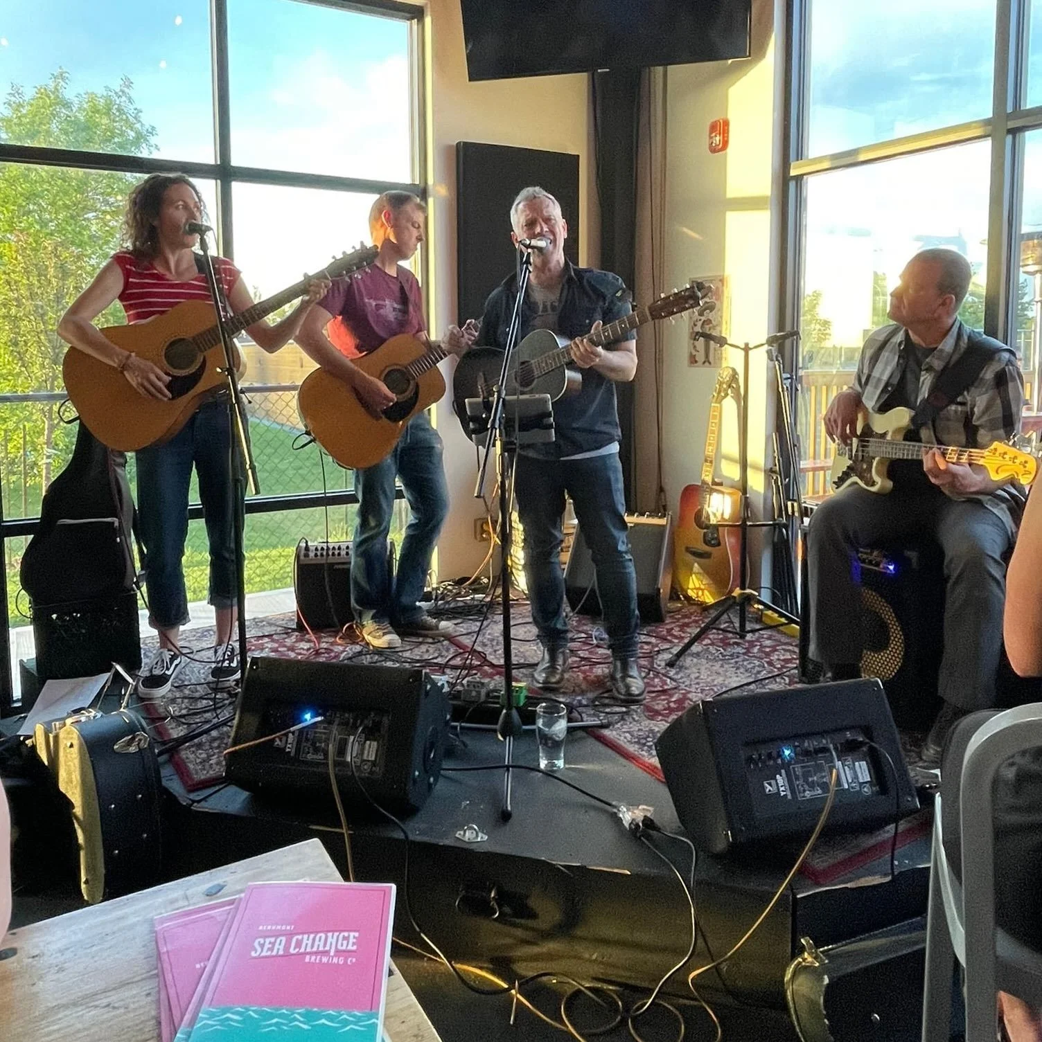 The grand finale of the Harvest Festival on Saturday, September 19th is Live Music with Local Band, Massey Sound. The show starts at 8:00 PM!

Hope to see you there! 🎸 🎵 🥁 🎤