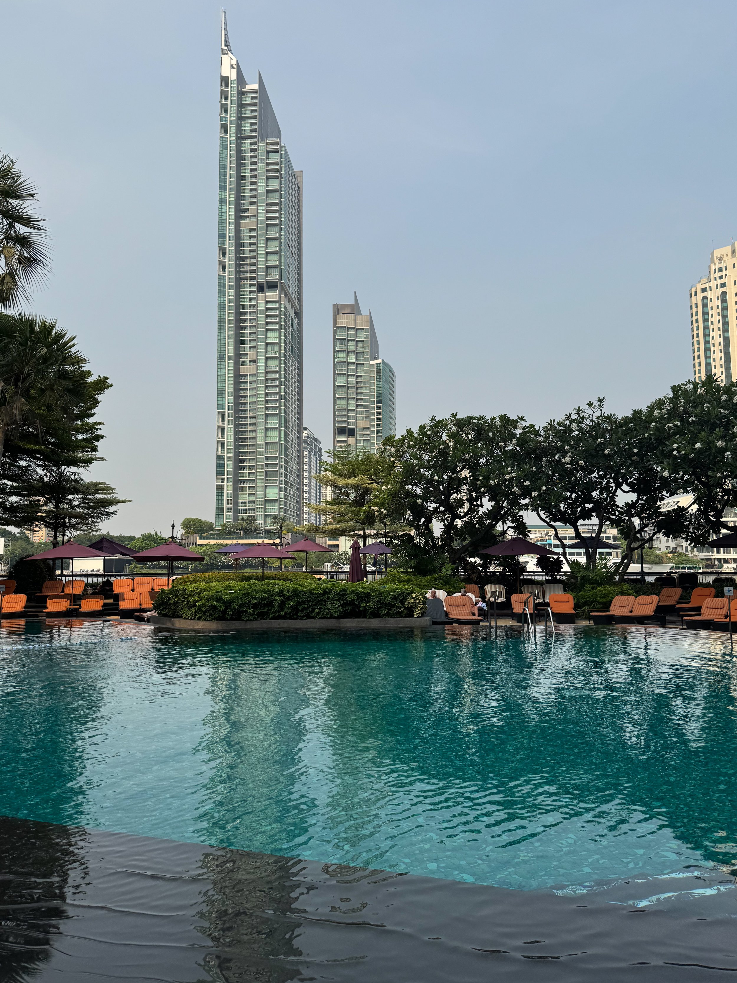 Shangri-La Bangkok Hotel Review