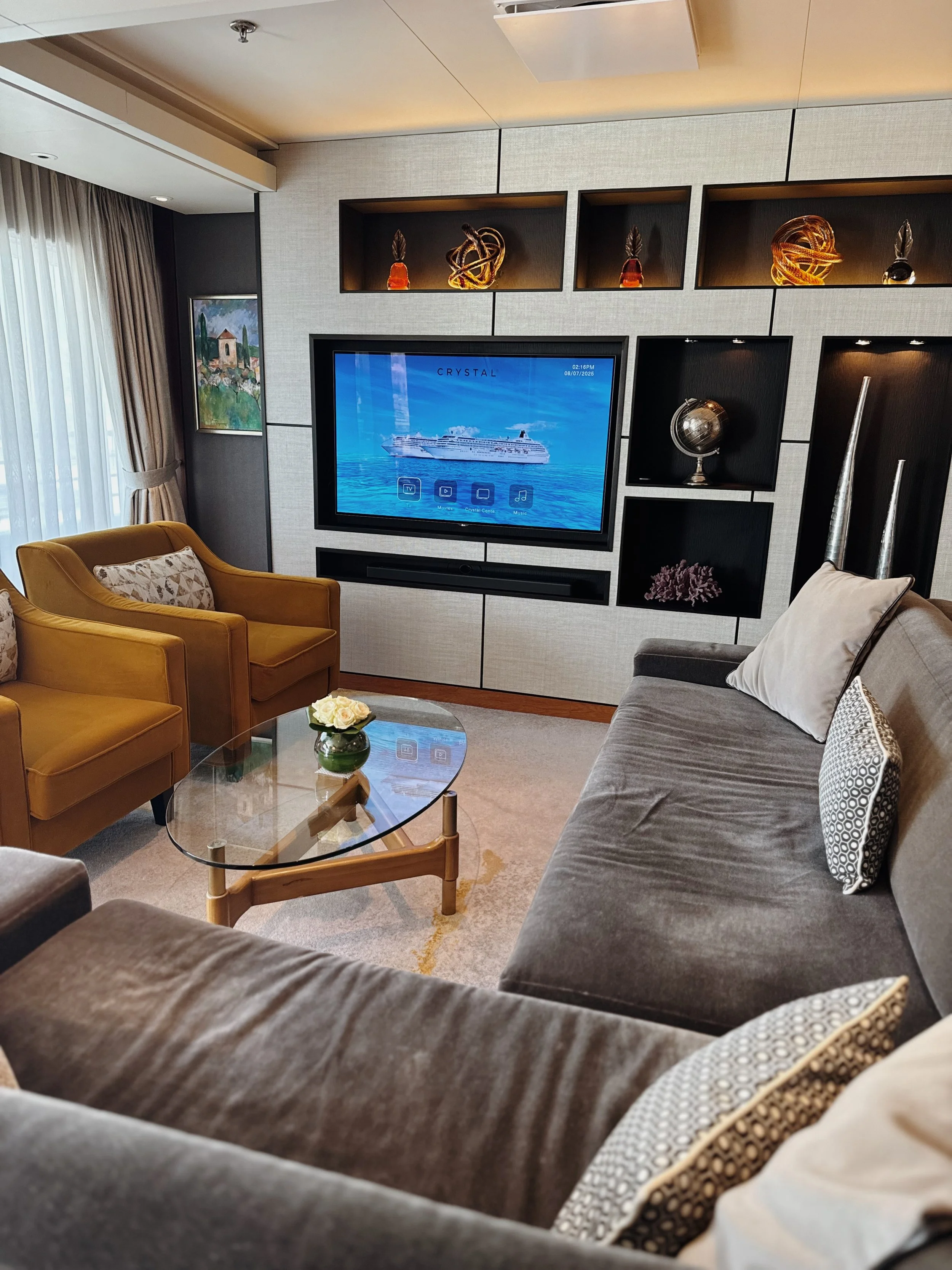 Crystal Symphony Suite and Guest Room Guide