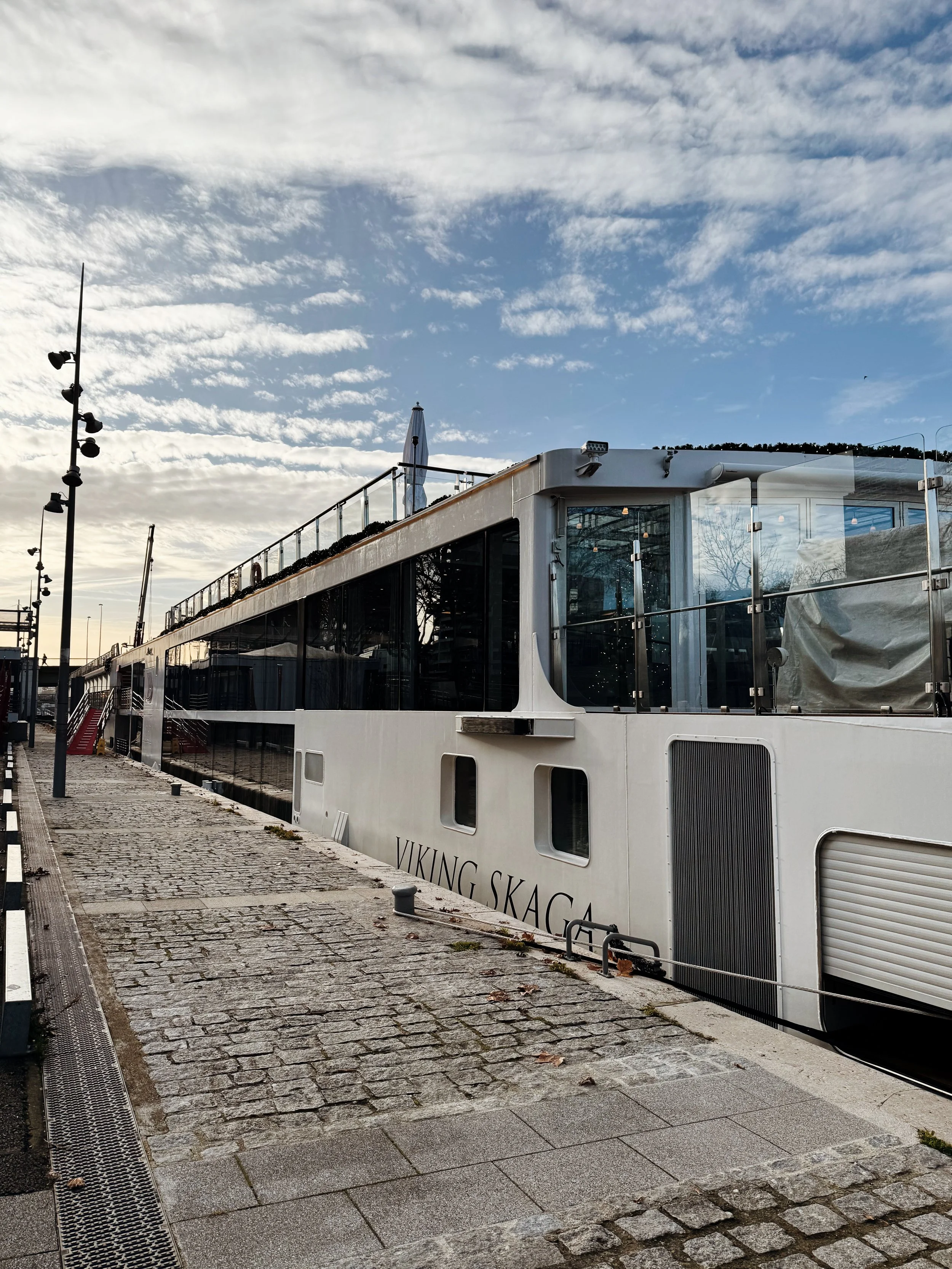 How Formal Are Viking Cruises? Dress Code Explained