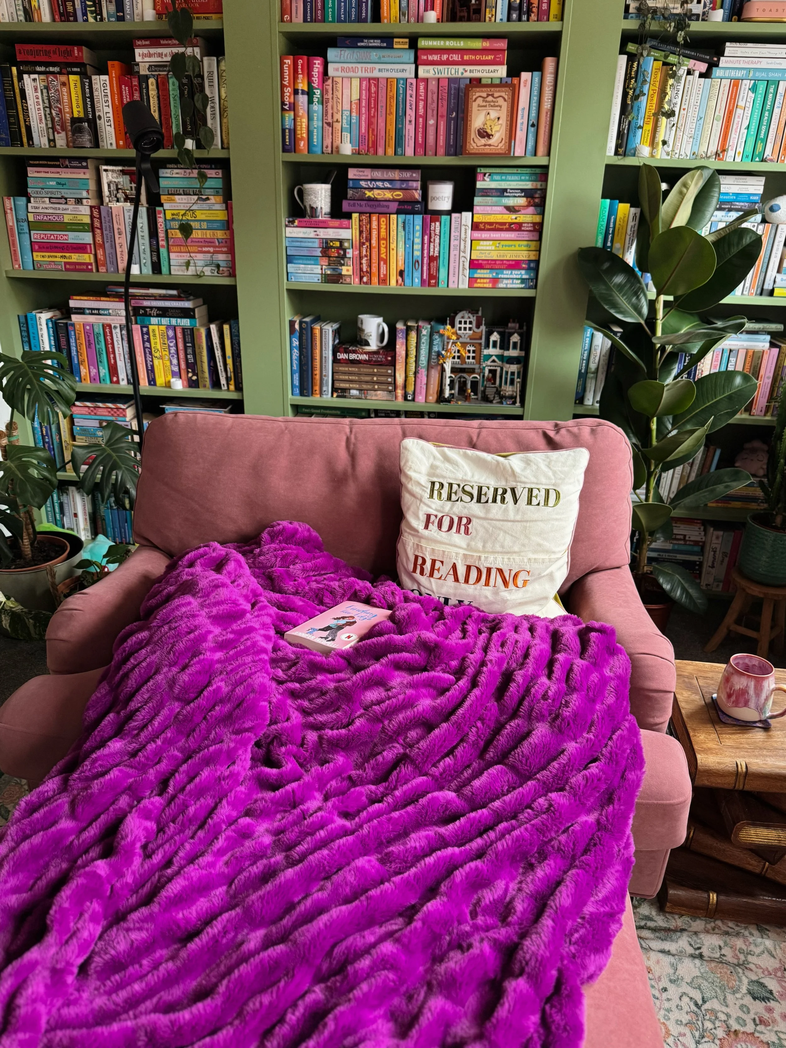 Comfrt Dreamer Blanket Review: Is It Worth the Price?