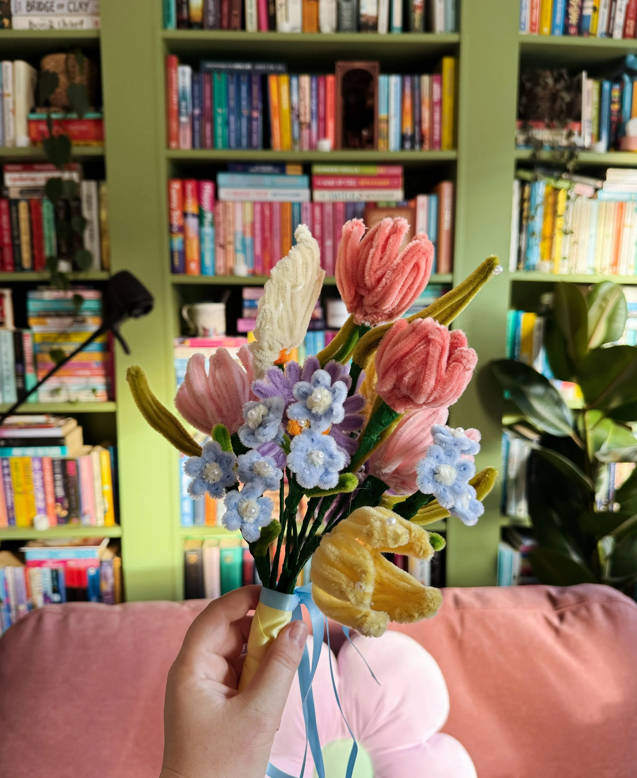 Easy Pipe Cleaner Flowers - Craft Club Kit Review