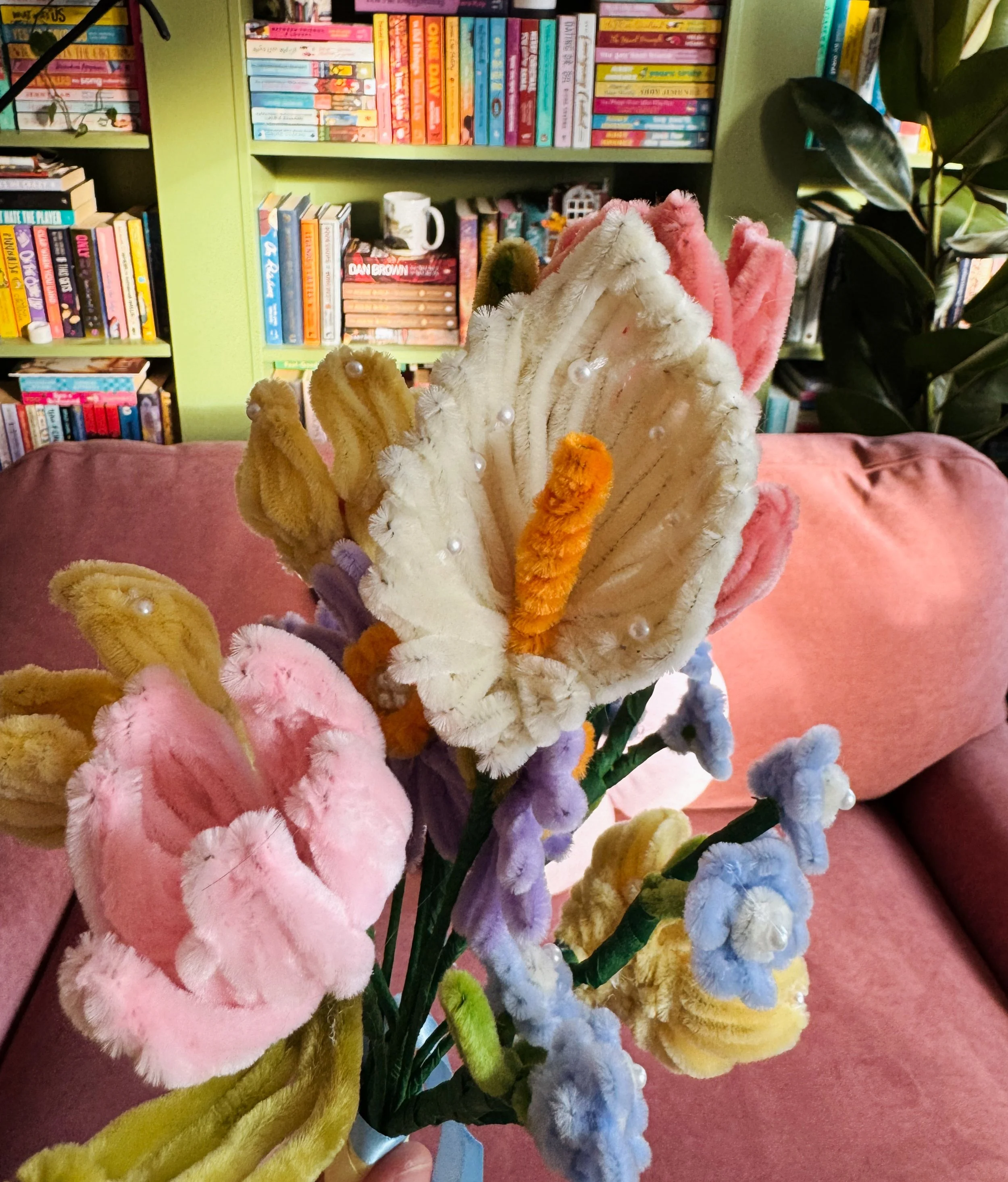 Easy Pipe Cleaner Flowers - Craft Club Review