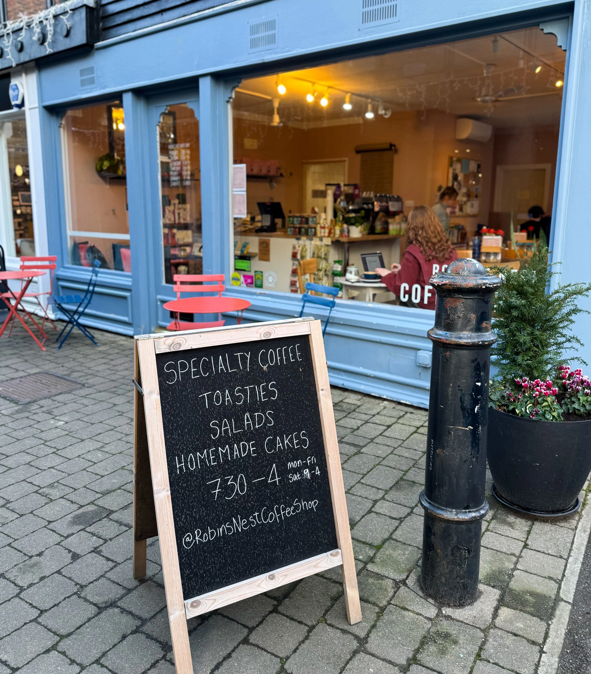 The Robin’s Nest Coffee Shop Review, Chichester
