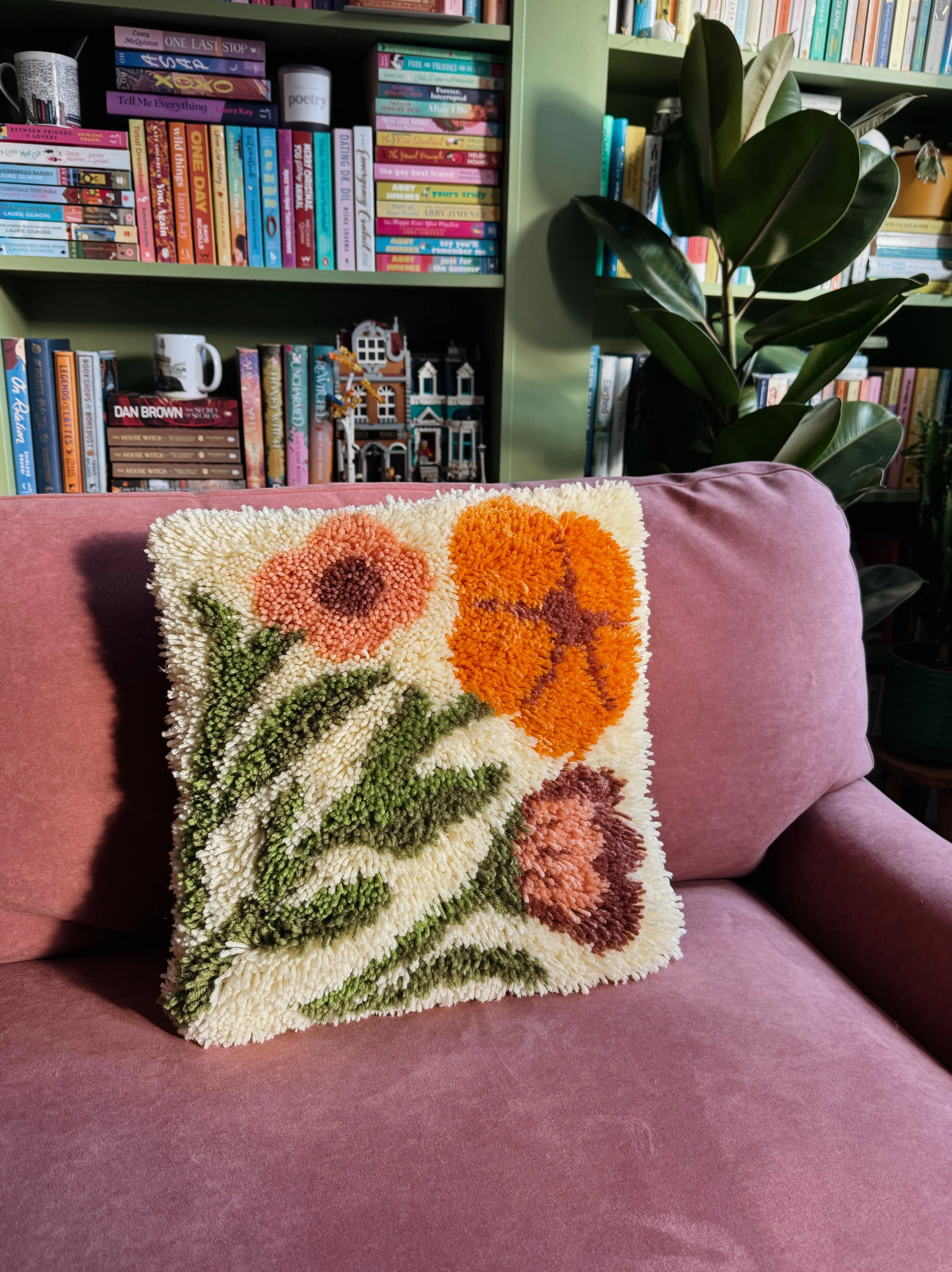 Latch Hook Cushion Kit Review - Craft Club Co