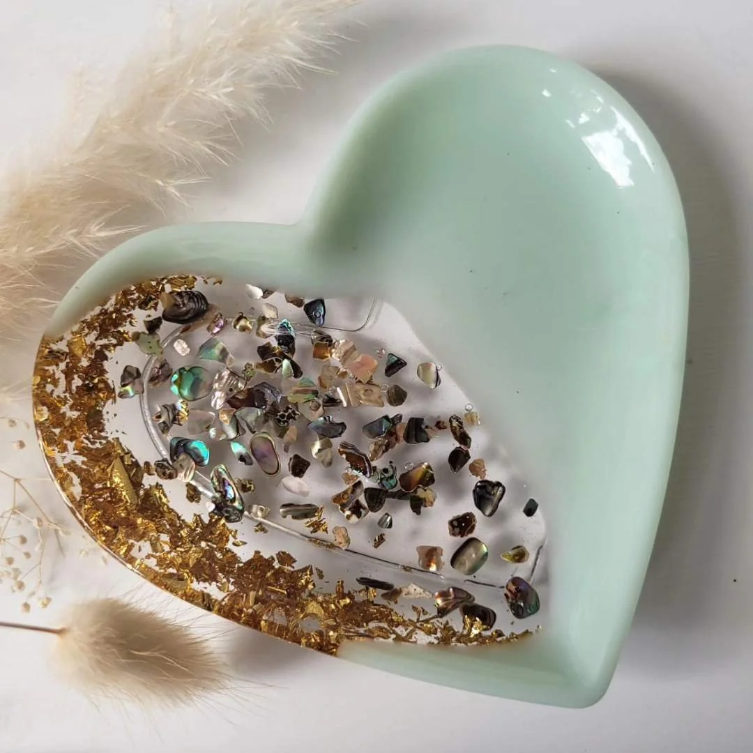 10 Epoxy Resin Projects For Beginners