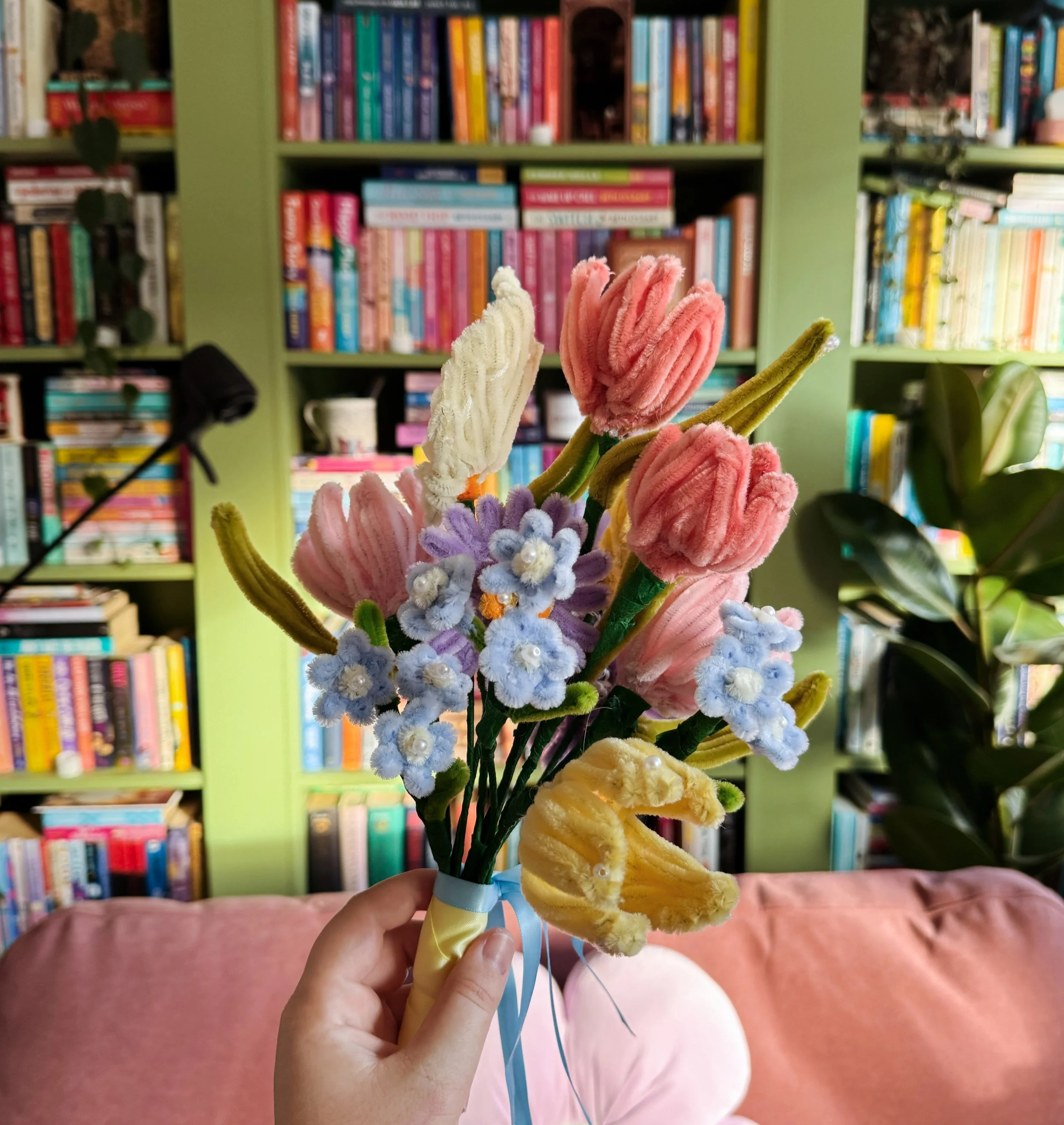 Easy Pipe Cleaner Flowers - Craft Club Kit Review