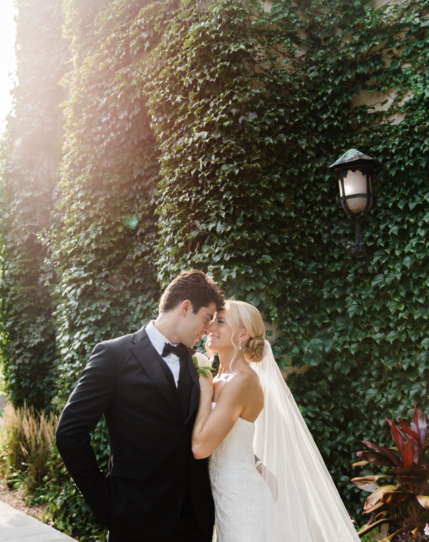 Claudia &amp; Nick's wedding part II.

#WeddingPhotography
#ChicagoWeddingPhotographer
#VictoriaInThePark
#GreekPolishWedding
#WeddingInspiration
#BrideAndGroom
#WeddingDay
#ElegantWedding
#TimelessMoments
#LoveInChicago
#WeddingVenue
#ChicagoWedding