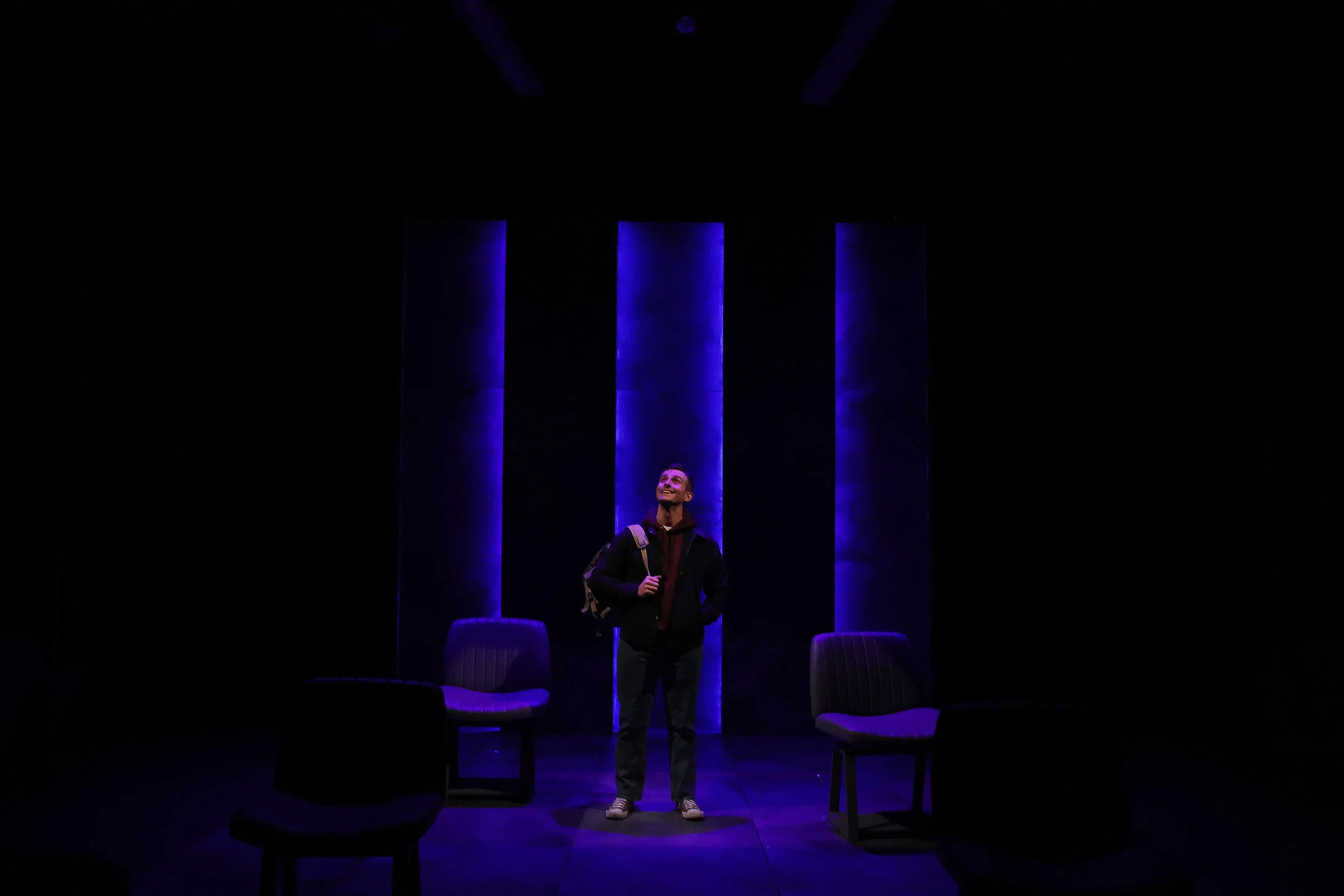 Coast Starlight, TJ admires the sky