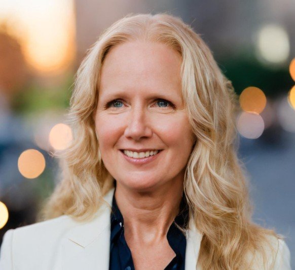Beth Jacobson.jpg