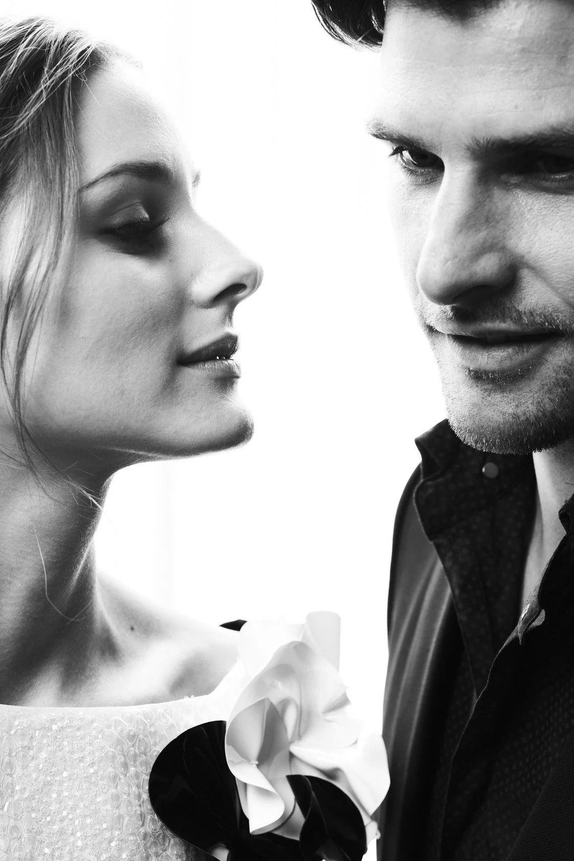 20120218_ES_OliviaJohannes_ 42816B&W copy.jpg