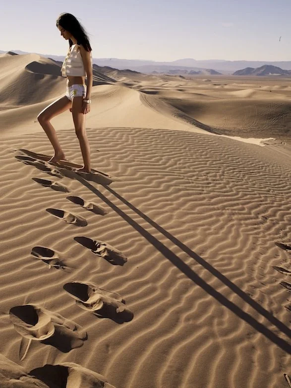 07_T1205_HARPERS_UK_shot_05_007 Tesh swim 3.jpg