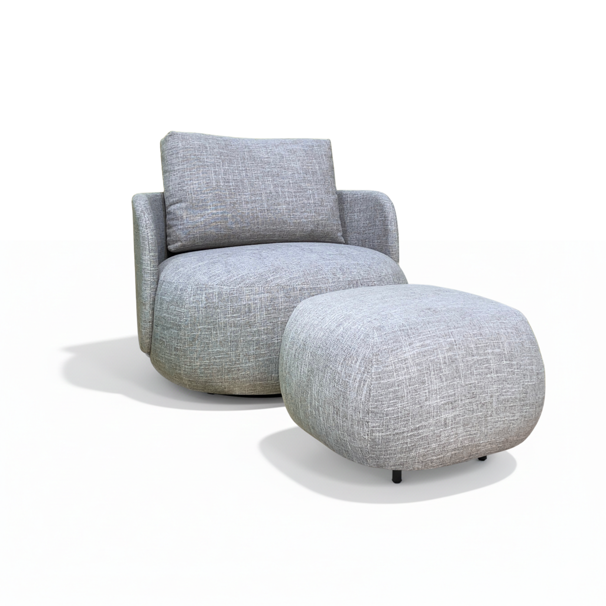 Poltrona Alma com puff (2).png