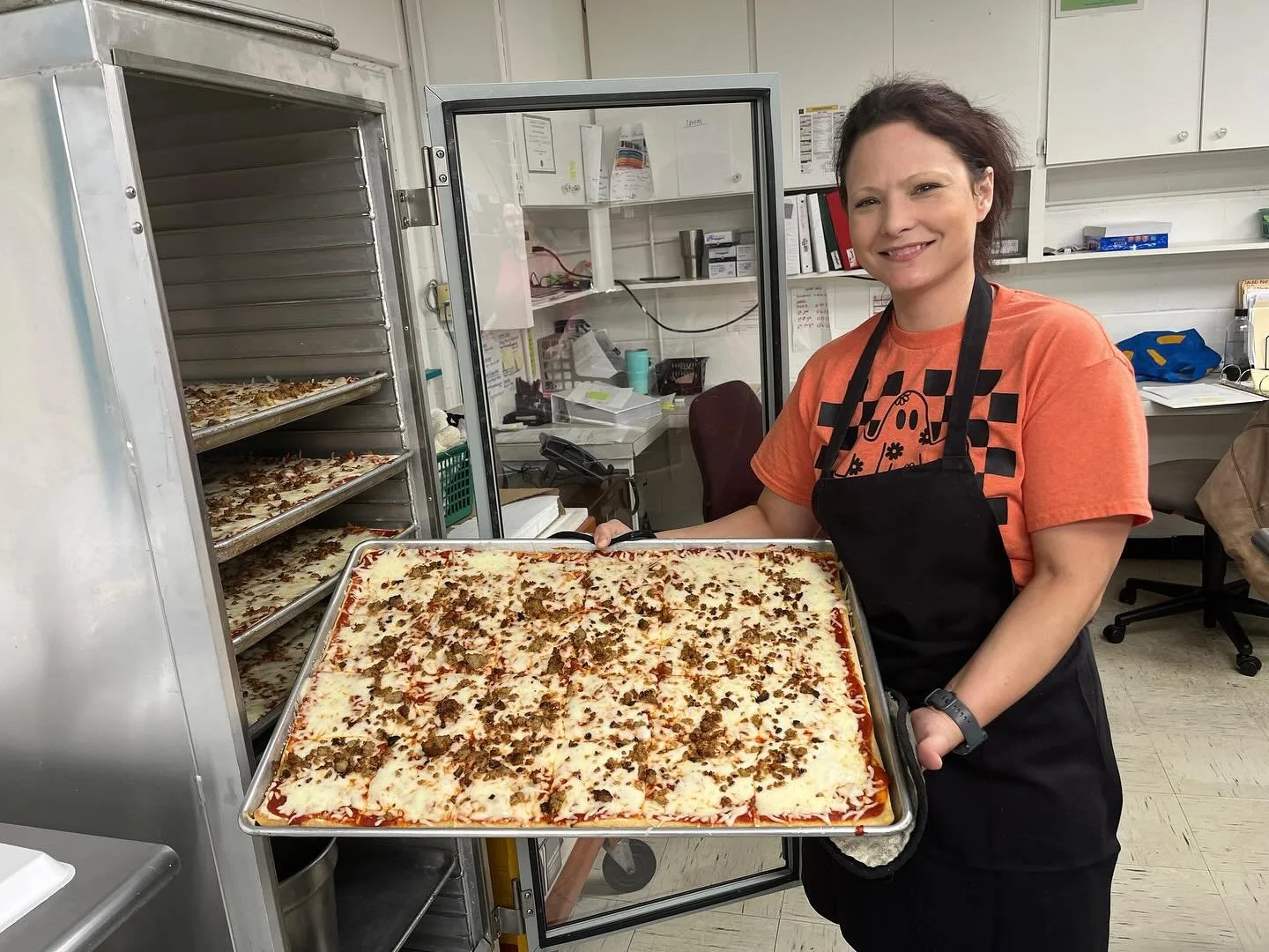 Hot pizza straight out of the oven! π The team in Anderson makes pizza day the best day! #KeystoneFoodservice