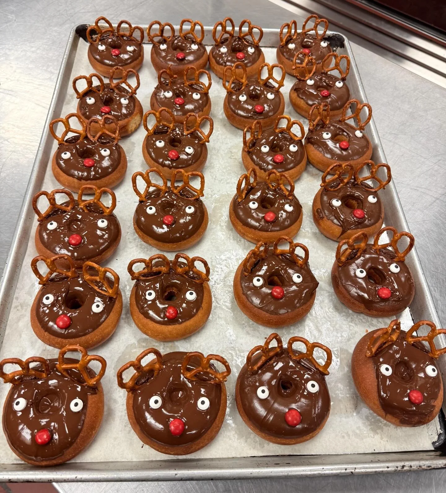 🦌 It&rsquo;s almost Christmas and Santa&rsquo;s reindeer are ready to fly at Independence Middle School! #KeystoneFoodservice