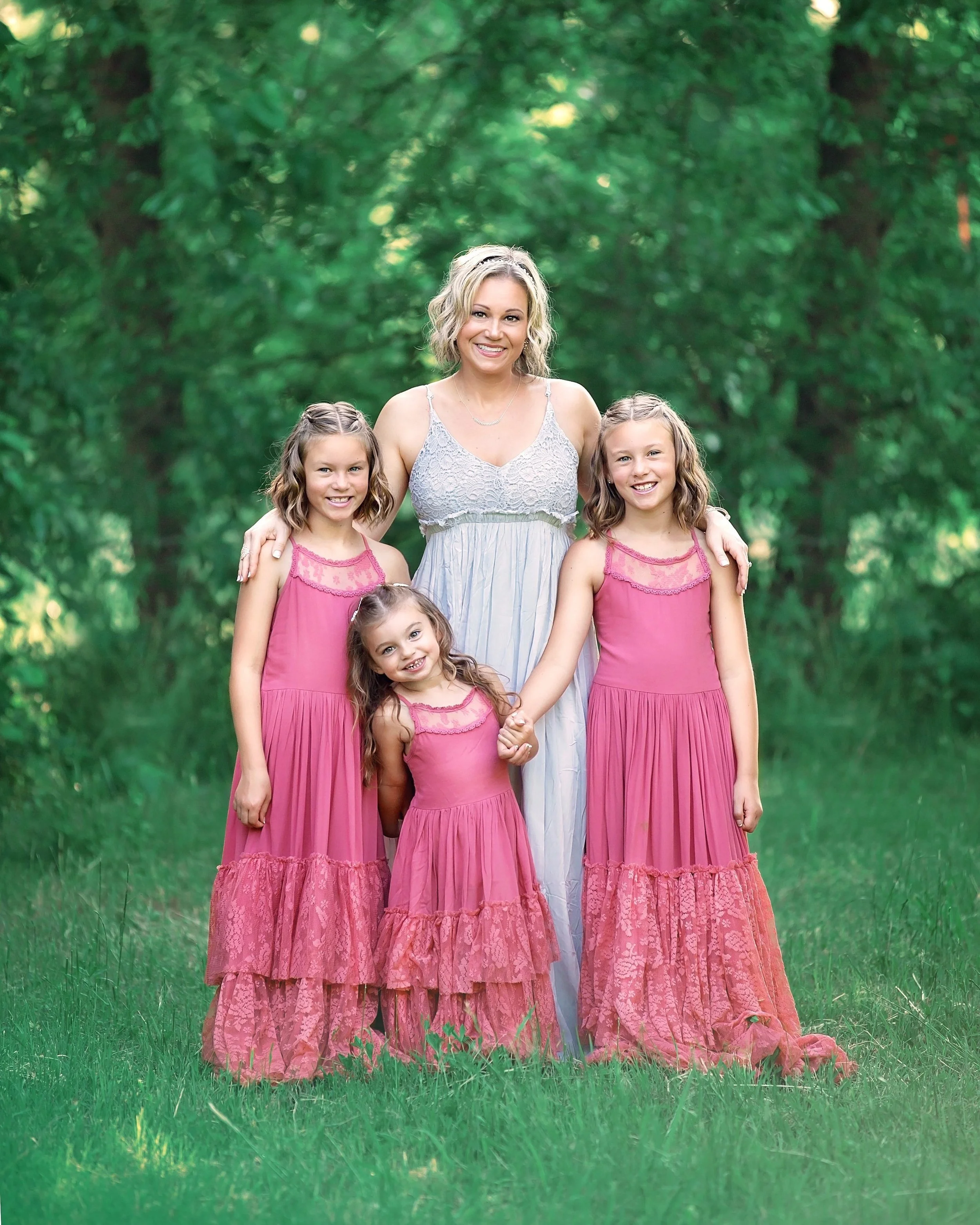 Rachel+and+girls+pink+and+gray.jpg
